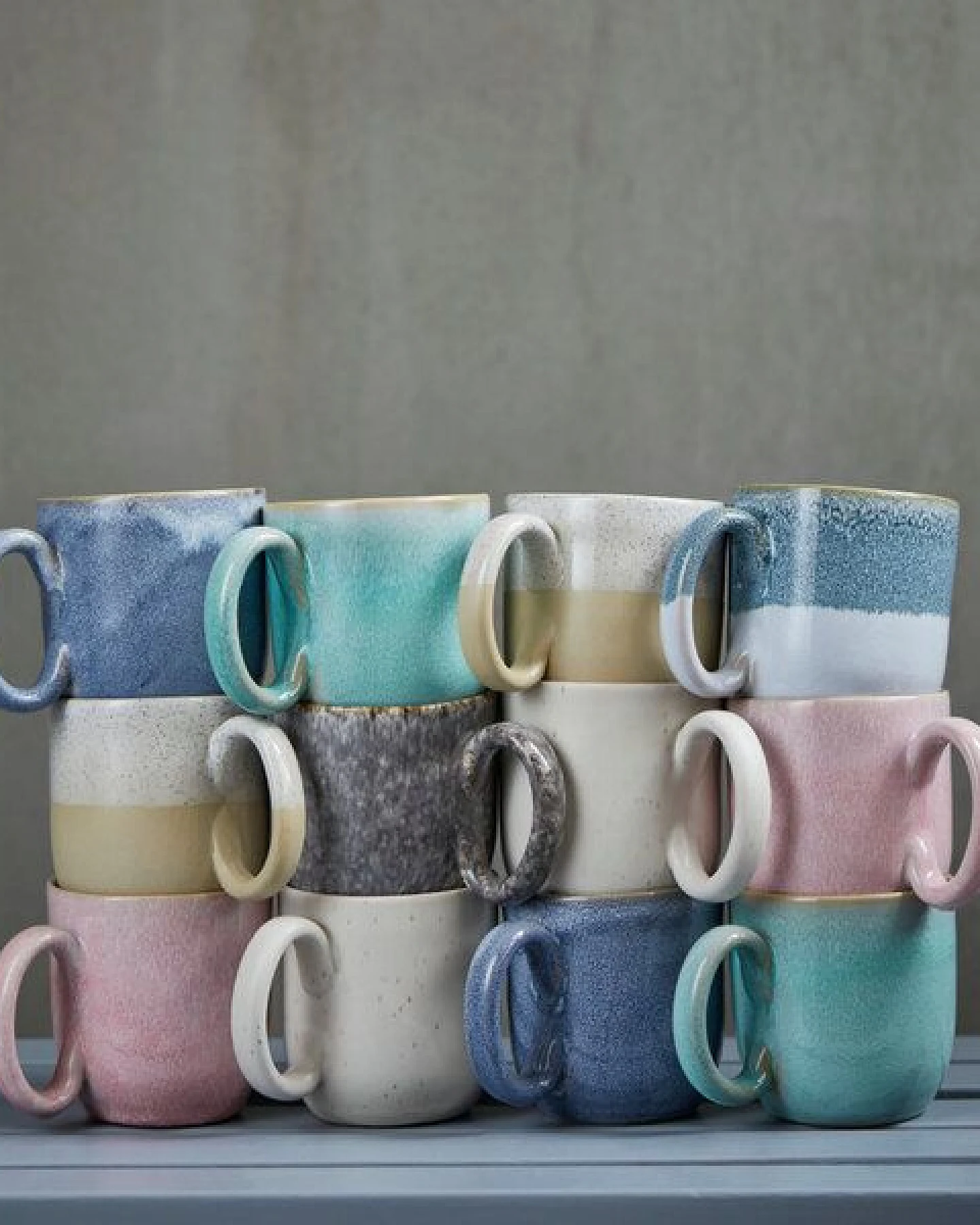 onomao Handgemachte Tasse mit Henkel aus Steinzeug – Ansicht 3