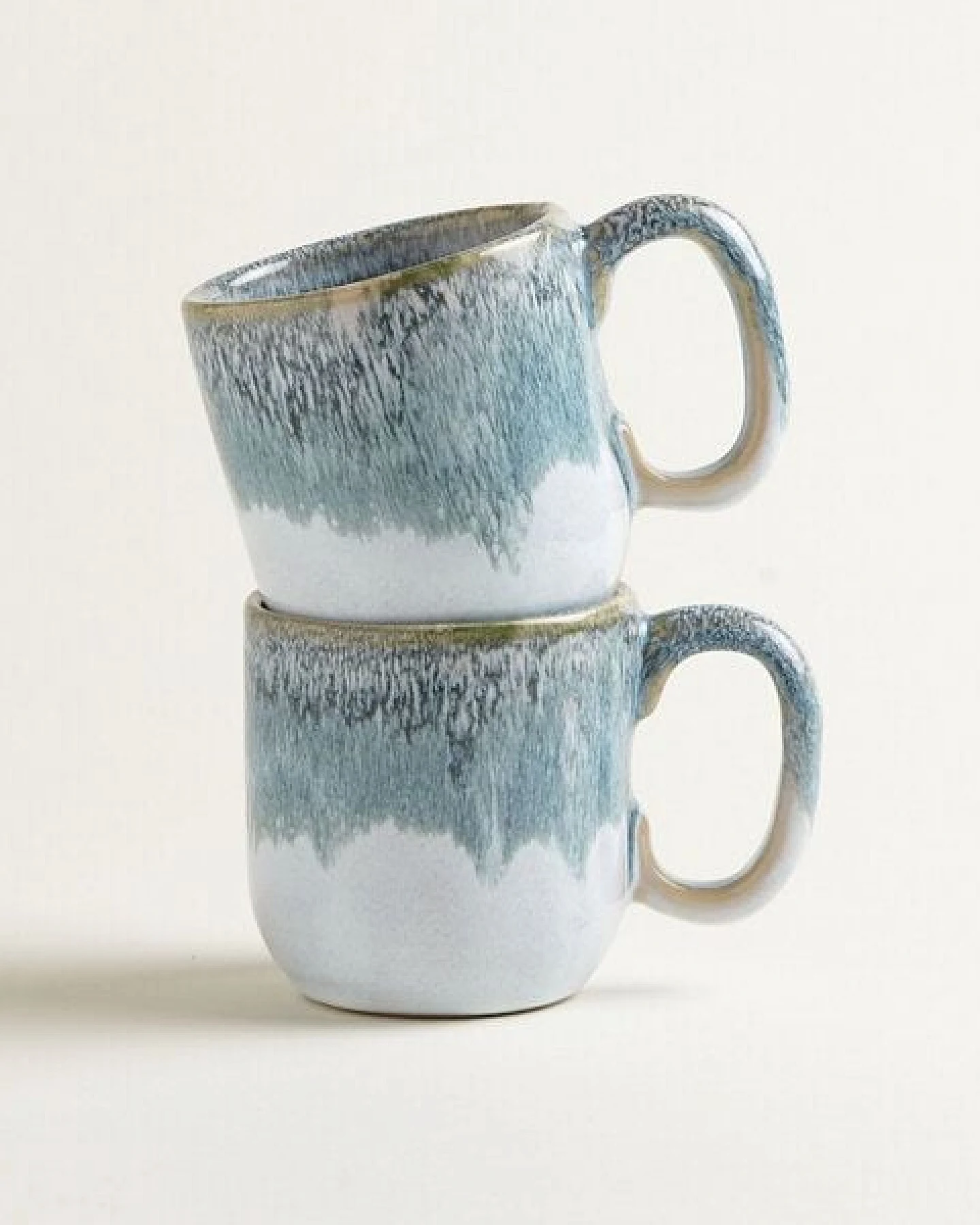 onomao Handgemachte Tasse mit Henkel aus Steinzeug – Ansicht 4