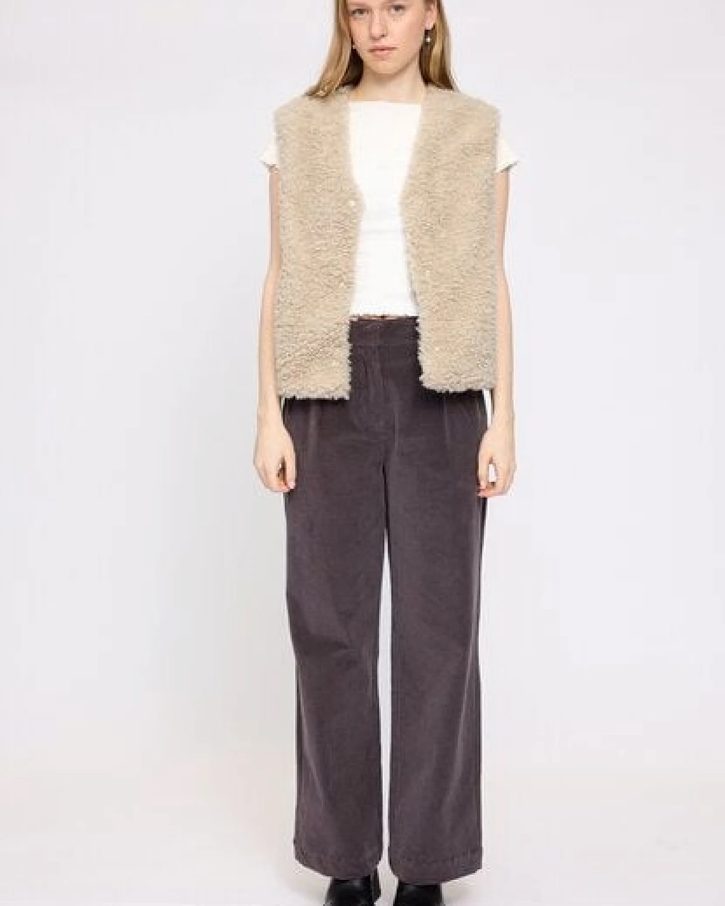 Mazine Faux-Fur Weste - aus recyceltem Polyester – Ansicht 4