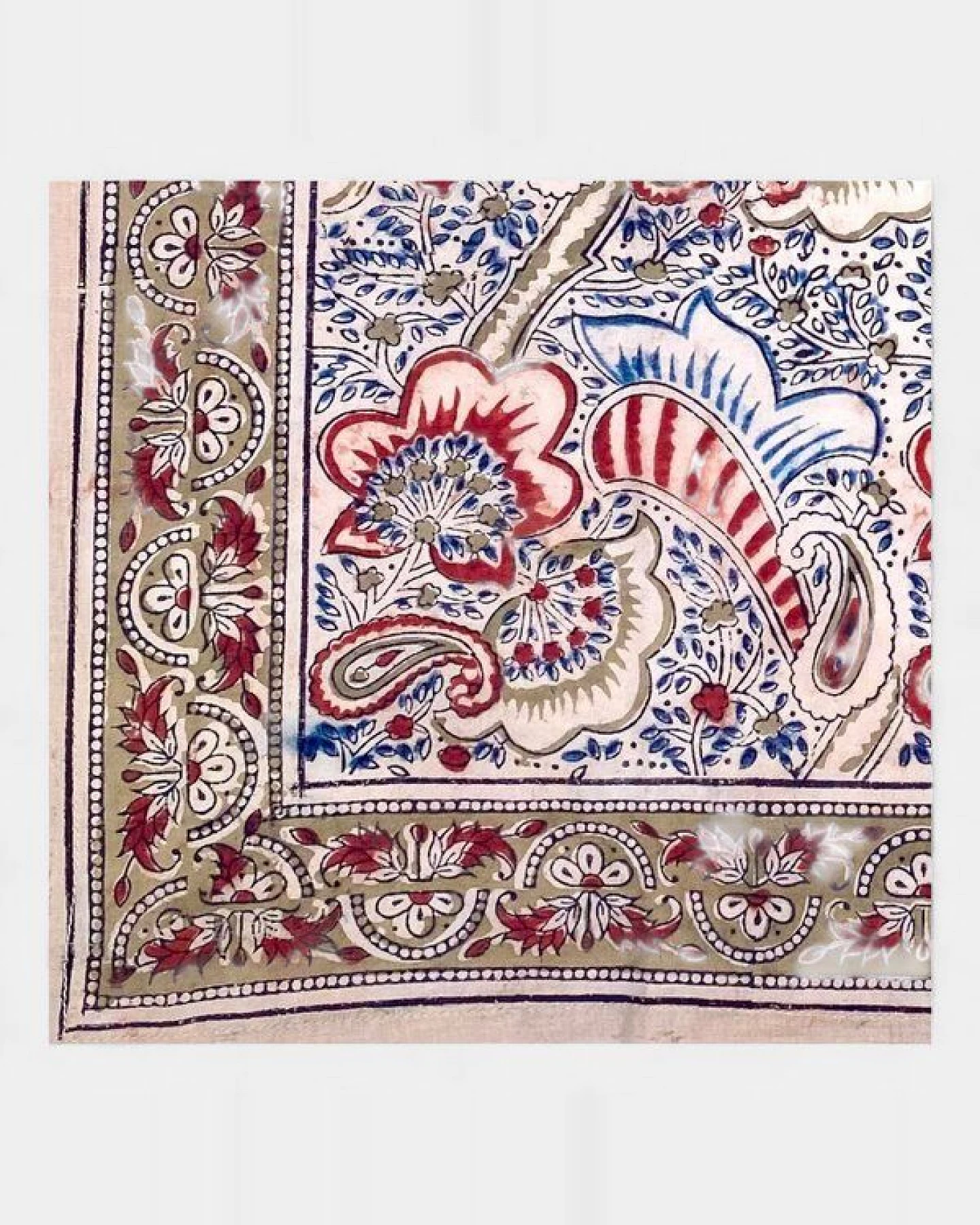 Der Lindwurm Kalamkari- Tuch (55x55 cm), Handdruck mit Pflanzenfarben – Ansicht 2