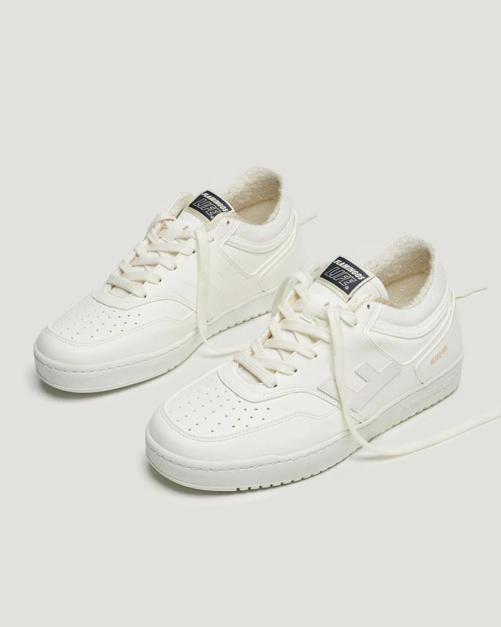 Sneaker Retro 90s All White