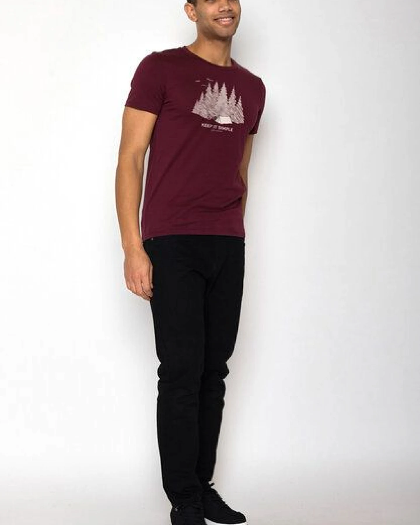 GREENBOMB Nature Keep Guide - Sportliches T-Shirt aus Bio-Baumwolle / hochwertiger Print / GOTS / Fair & Vegan – Ansicht 4