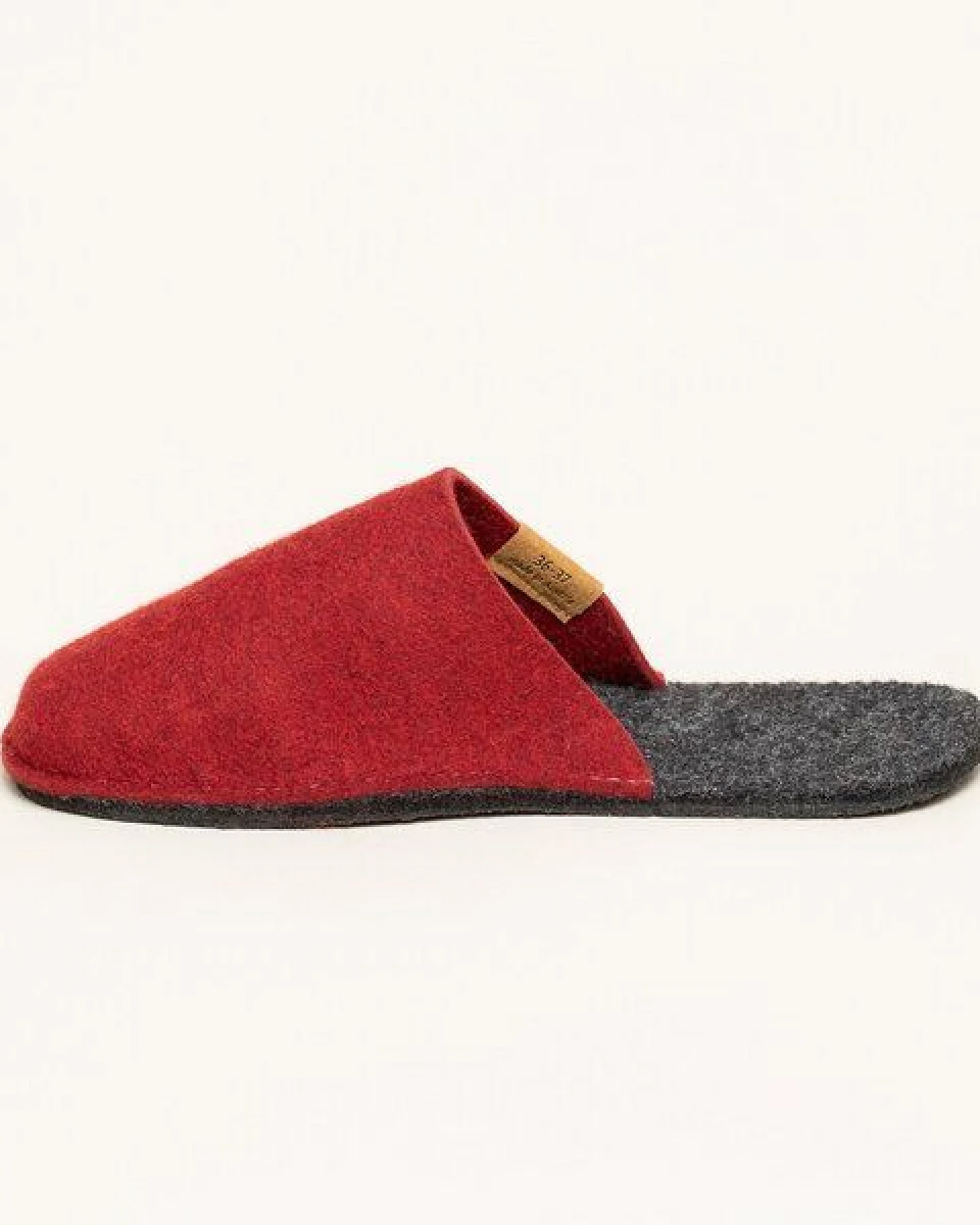 Magicfelt Filz-Pantoffel Magic Travel aus 100% recycelter Schurwolle für Damen & Herren - perfekt für Reisen & Zuhause – Ansicht 3