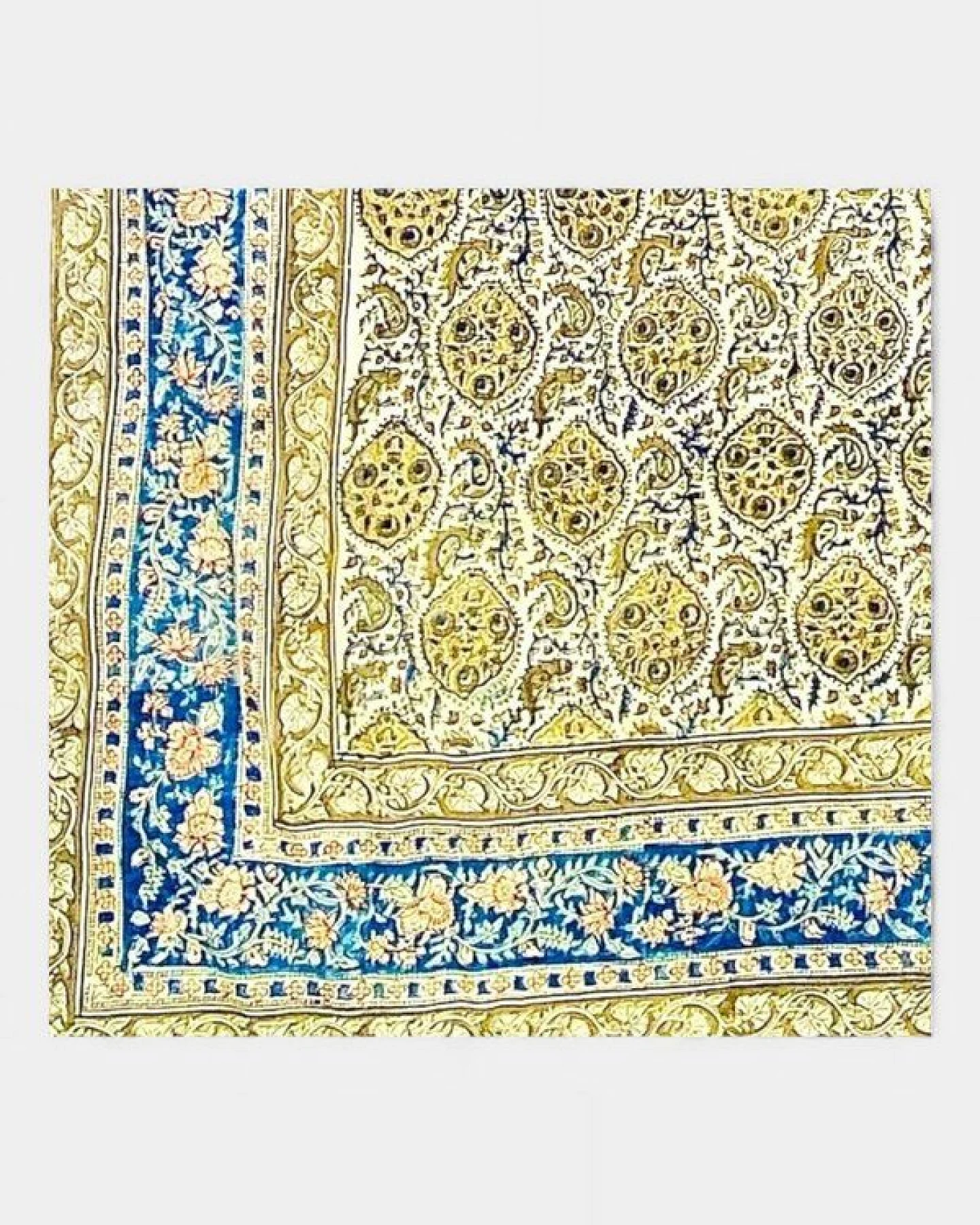 Der Lindwurm Kalamkari- Tuch (110x110 cm), Handdruck mit Pflanzenfarben – Ansicht 2