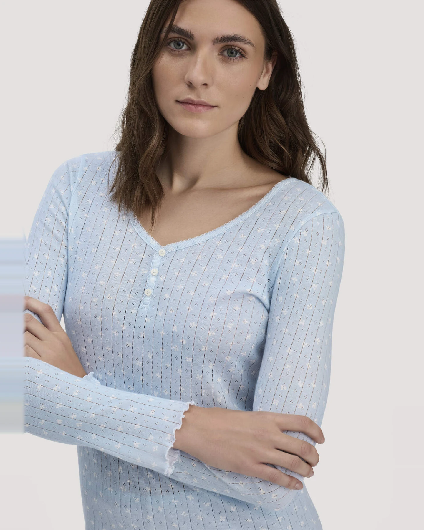 hessnatur Damen Pointelle Henley Schlafshirt PURE COTTON aus Bio-Baumwolle - blau - Größe 40 – Ansicht 2