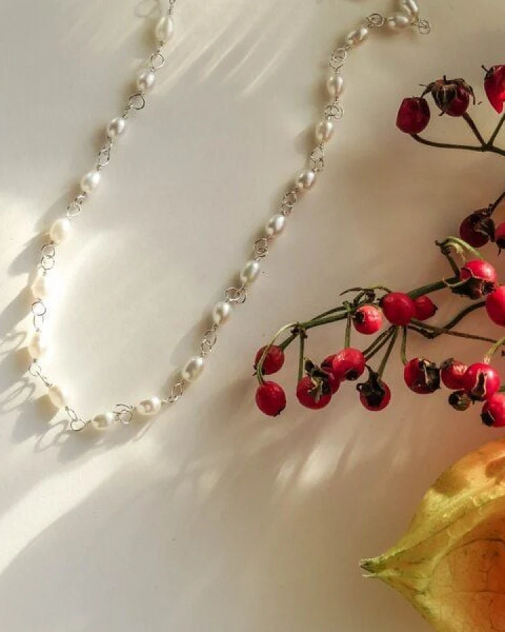 pakilia Perlen Kette mit Silberringen Fair-Trade und handmade