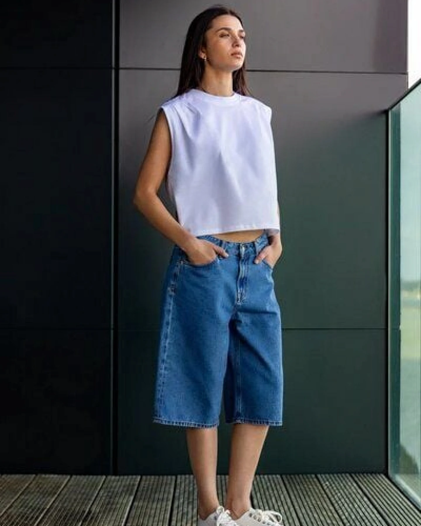 Kings Of Indigo Jeans-Shorts JOAN JORT Elliot Mid – Ansicht 4