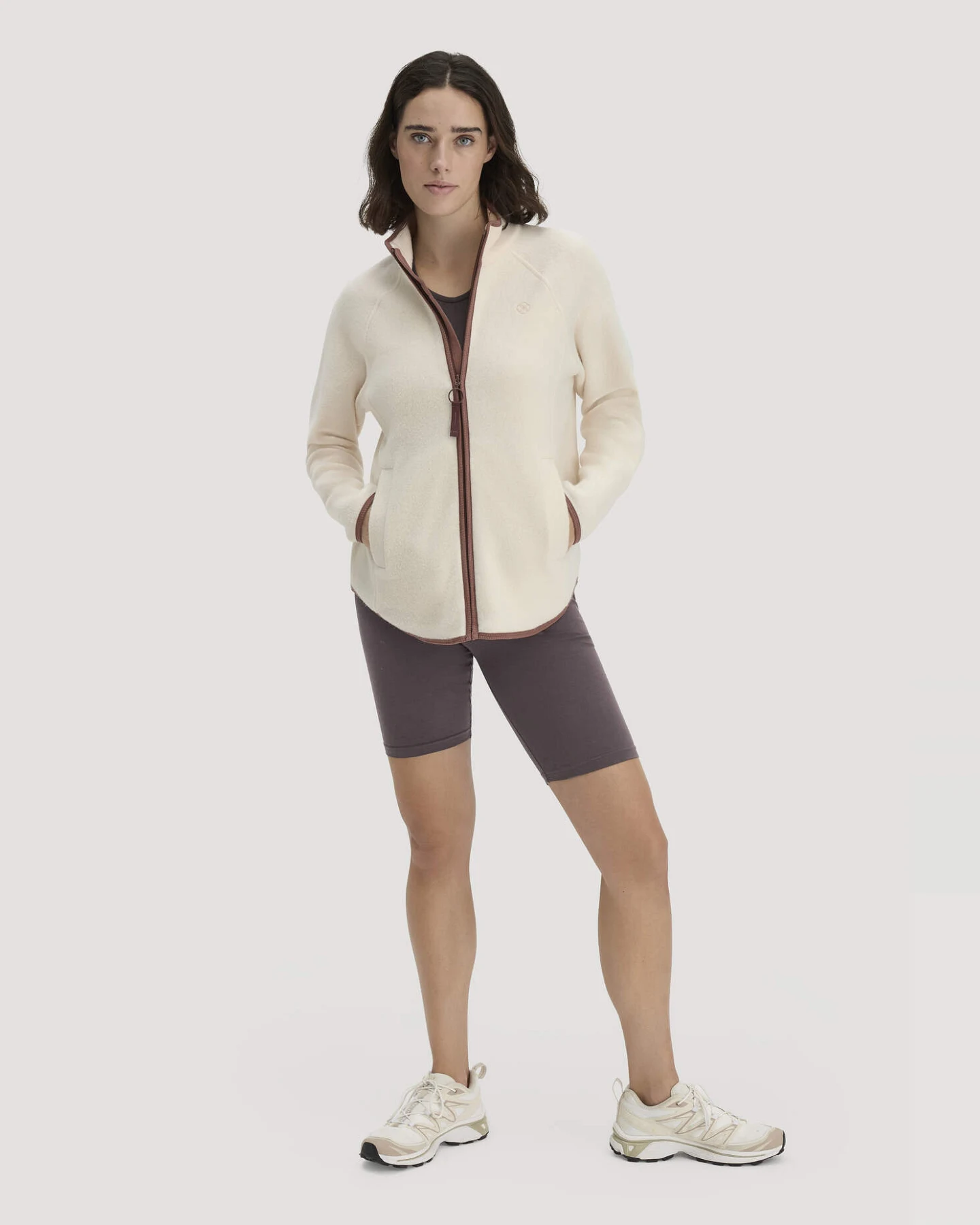 hessnatur Loungewear Fleece Jacke Relaxed ACTIVE LIGHT aus Bio-Baumwolle - natur - Größe XS – Ansicht 2