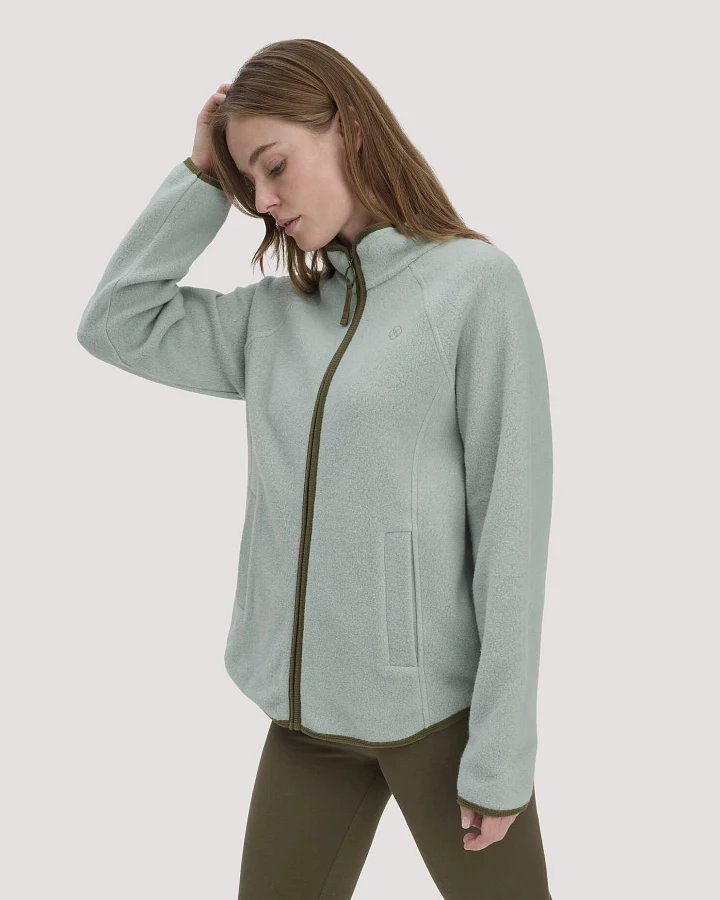 hessnatur Loungewear Fleece Jacke Relaxed ACTIVE LIGHT aus Bio-Baumwolle - grün - Größe L