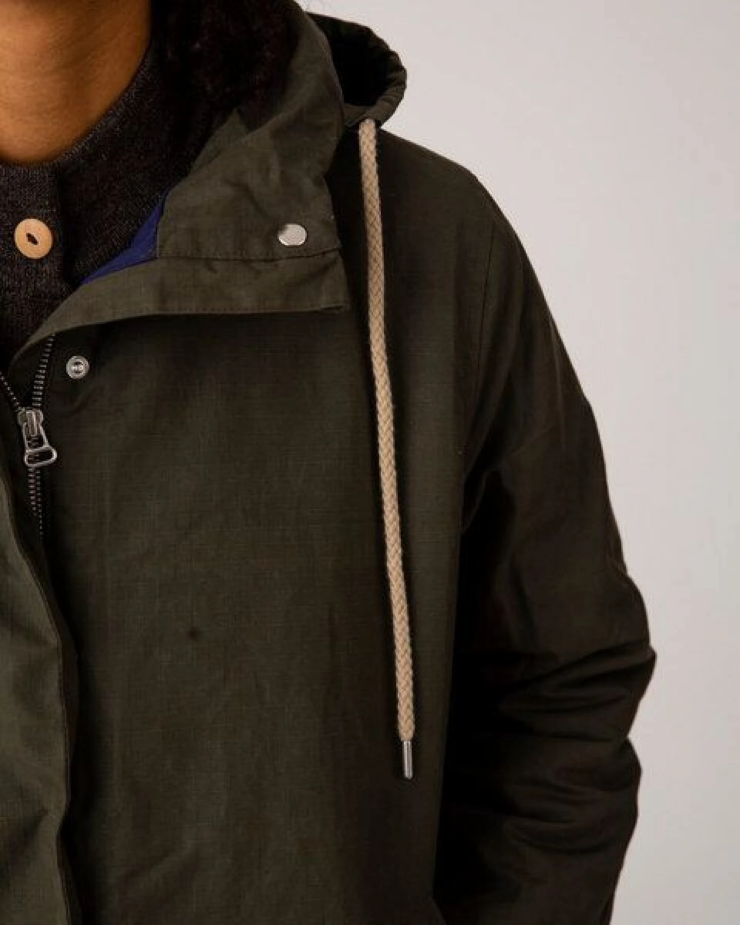 Matona Winterjacke für Frauen aus gewachster Bio-Baumwolle / Waxed Cotton Jacket – Ansicht 3