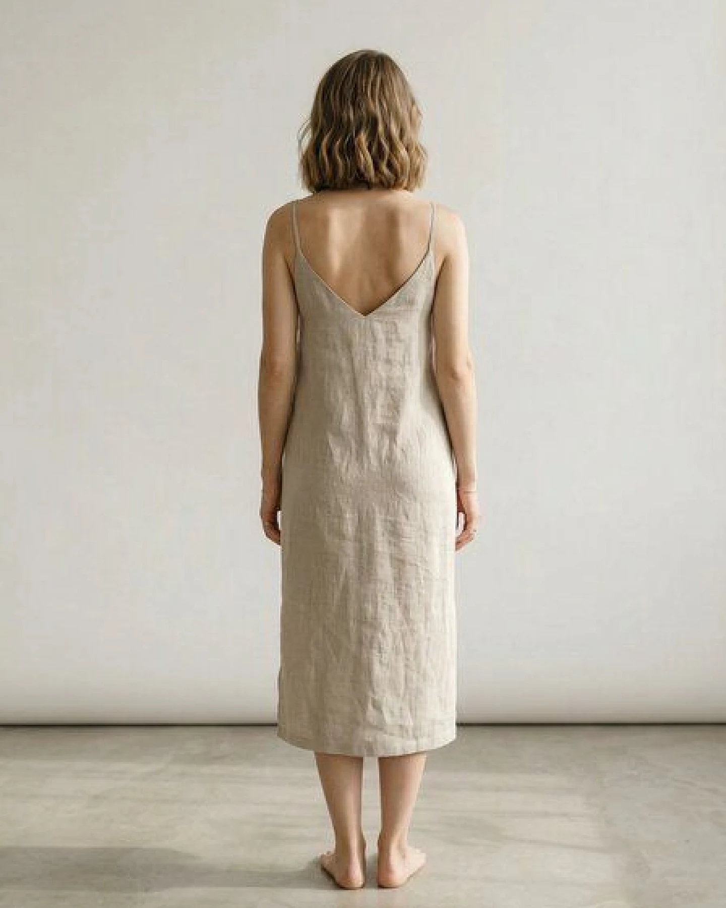 gust. Leinenkleid mit V-Ausschnitt - Linen dress with V-neckline - 100% Bio-Leinen – Ansicht 2