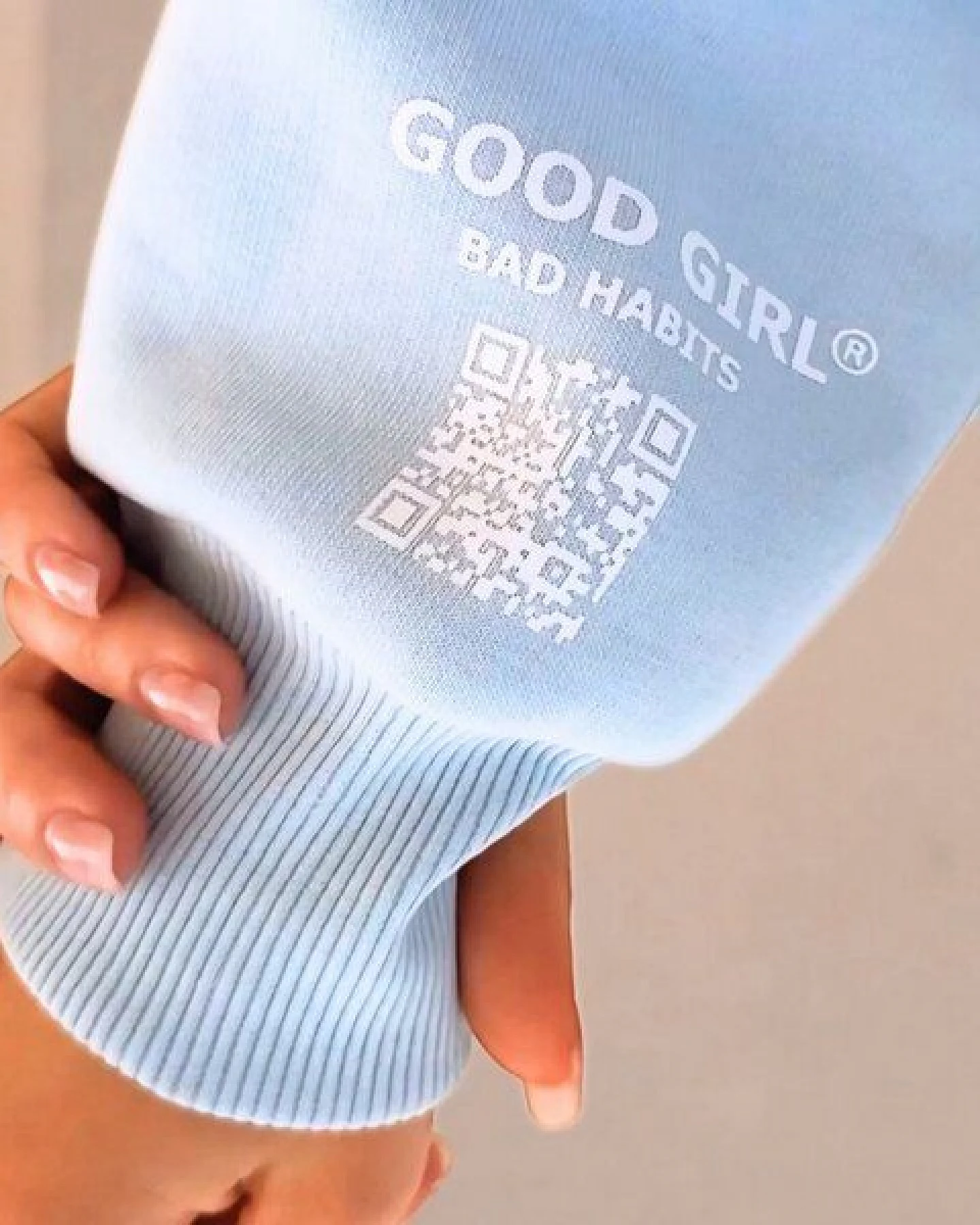 GOOD GIRL BAD HABITS Half Zip Sweat "BE GOOD BE BAD JUST BE" – Ansicht 4