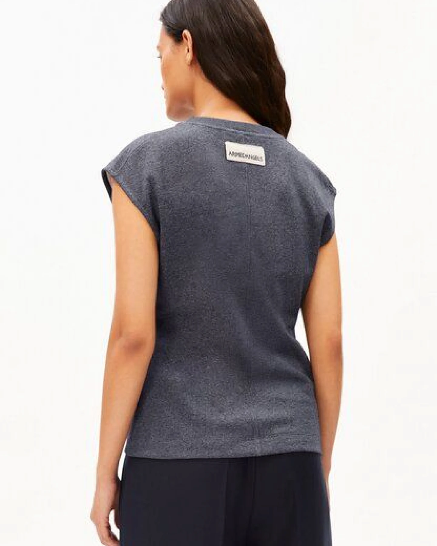 ARMEDANGELS UN-WASTED Damen Top aus recyceltem Baumwoll Mix – Ansicht 2