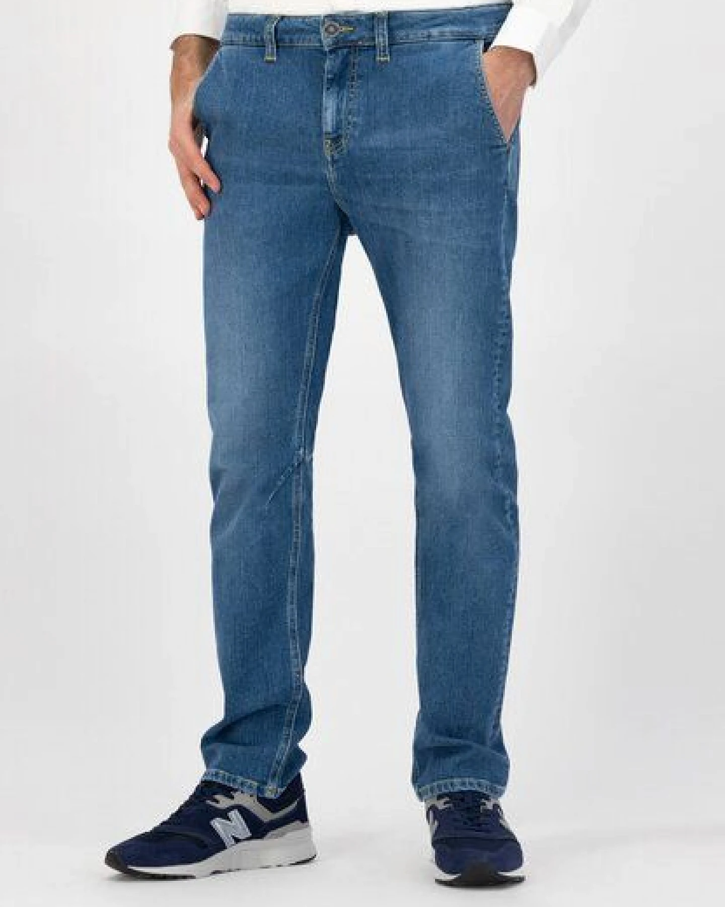 MUD Jeans Herren Chino "Block Chino - Stone Blue" – Ansicht 2