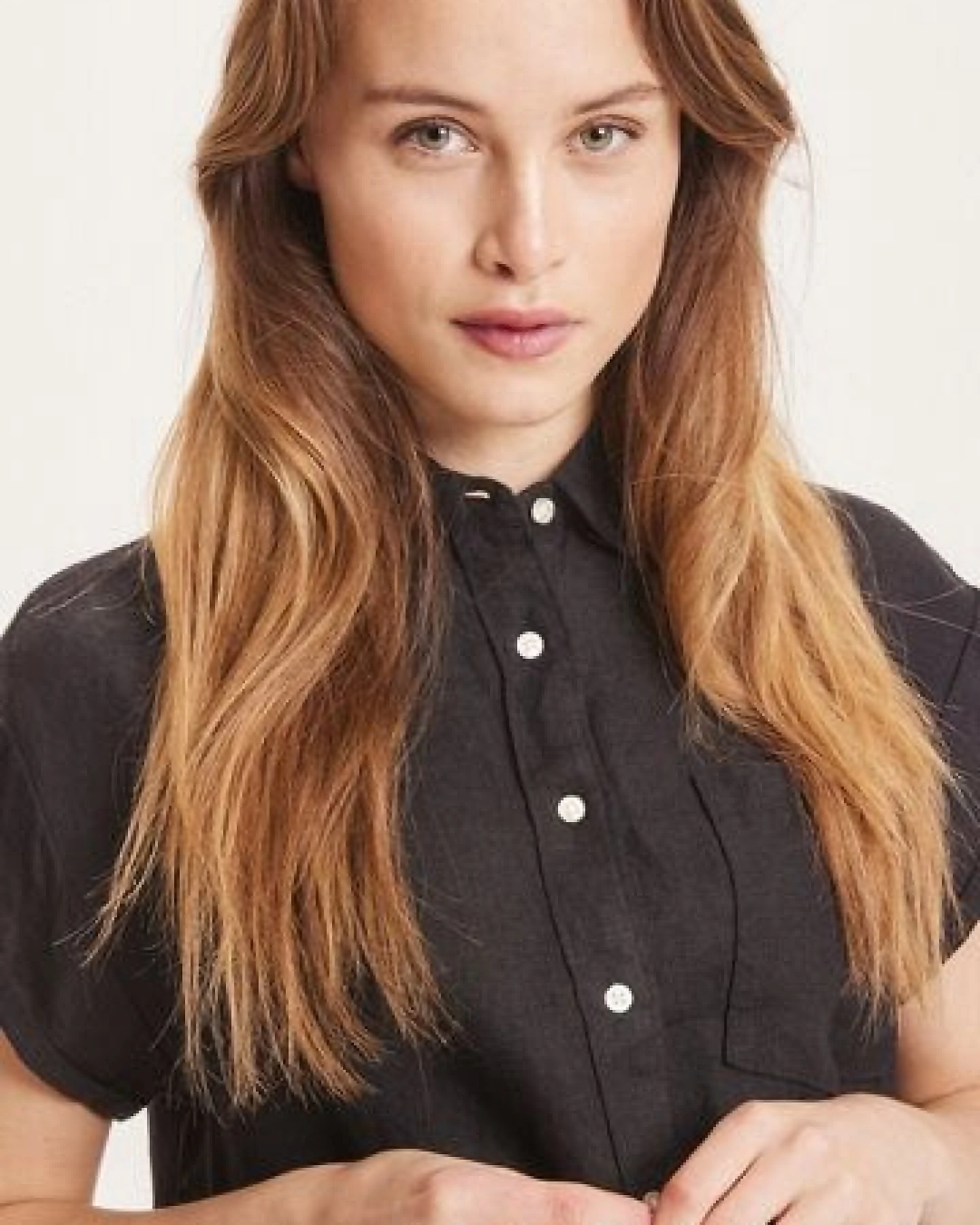 KnowledgeCotton Apparel Bluse ASTER aus Leinen – Ansicht 4