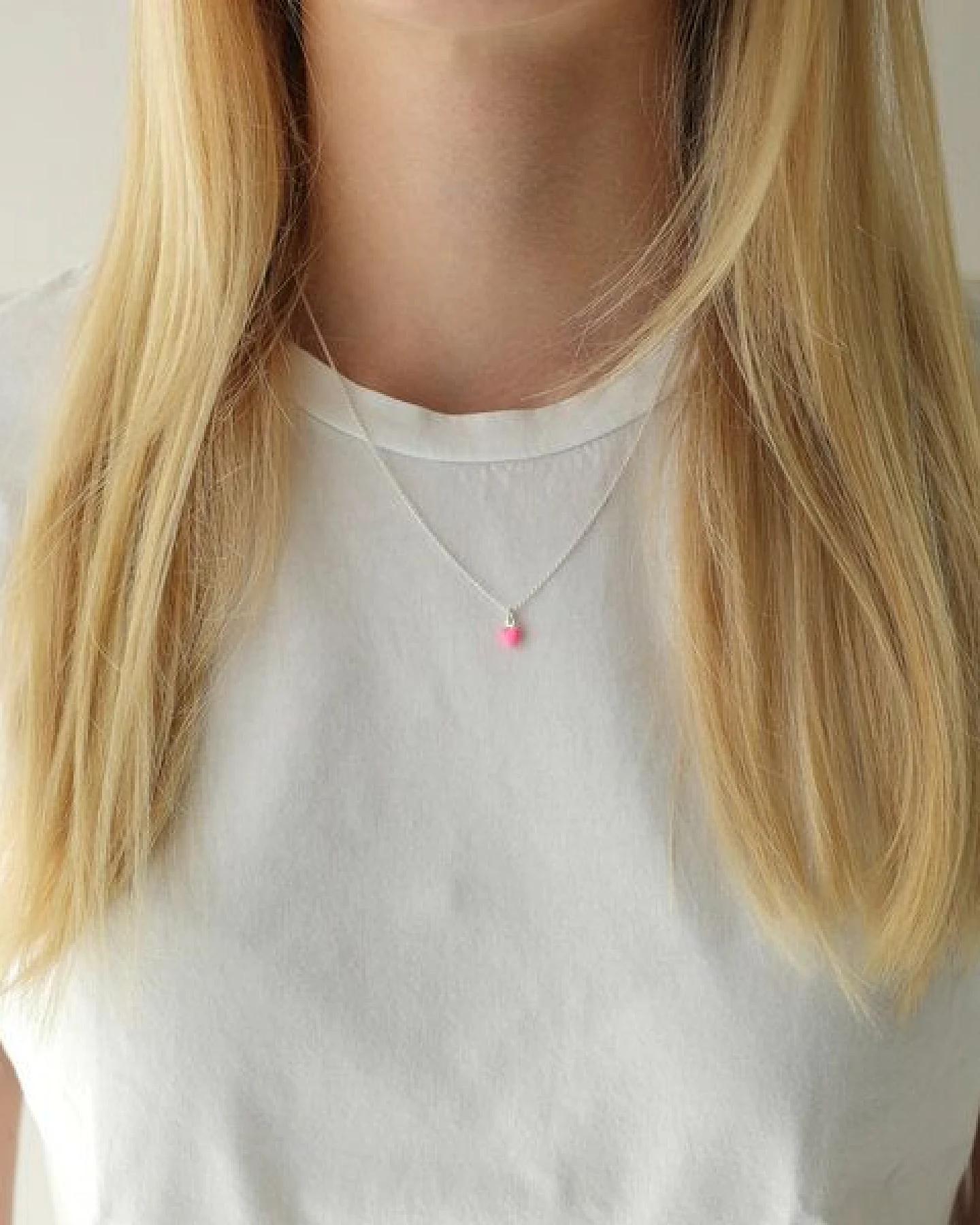 BELLYBIRD Jewellery Halskette - kleines Herz, Anhänger/ Silber/ Silber emailliert – Ansicht 3