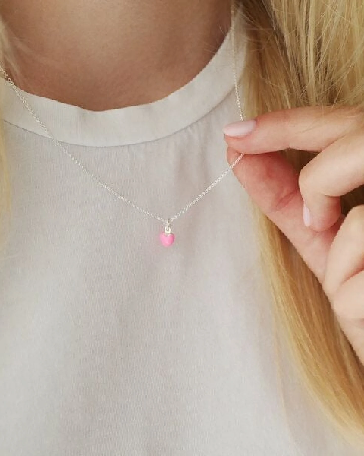 BELLYBIRD Jewellery Halskette - kleines Herz, Anhänger/ Silber/ Silber emailliert – Ansicht 4