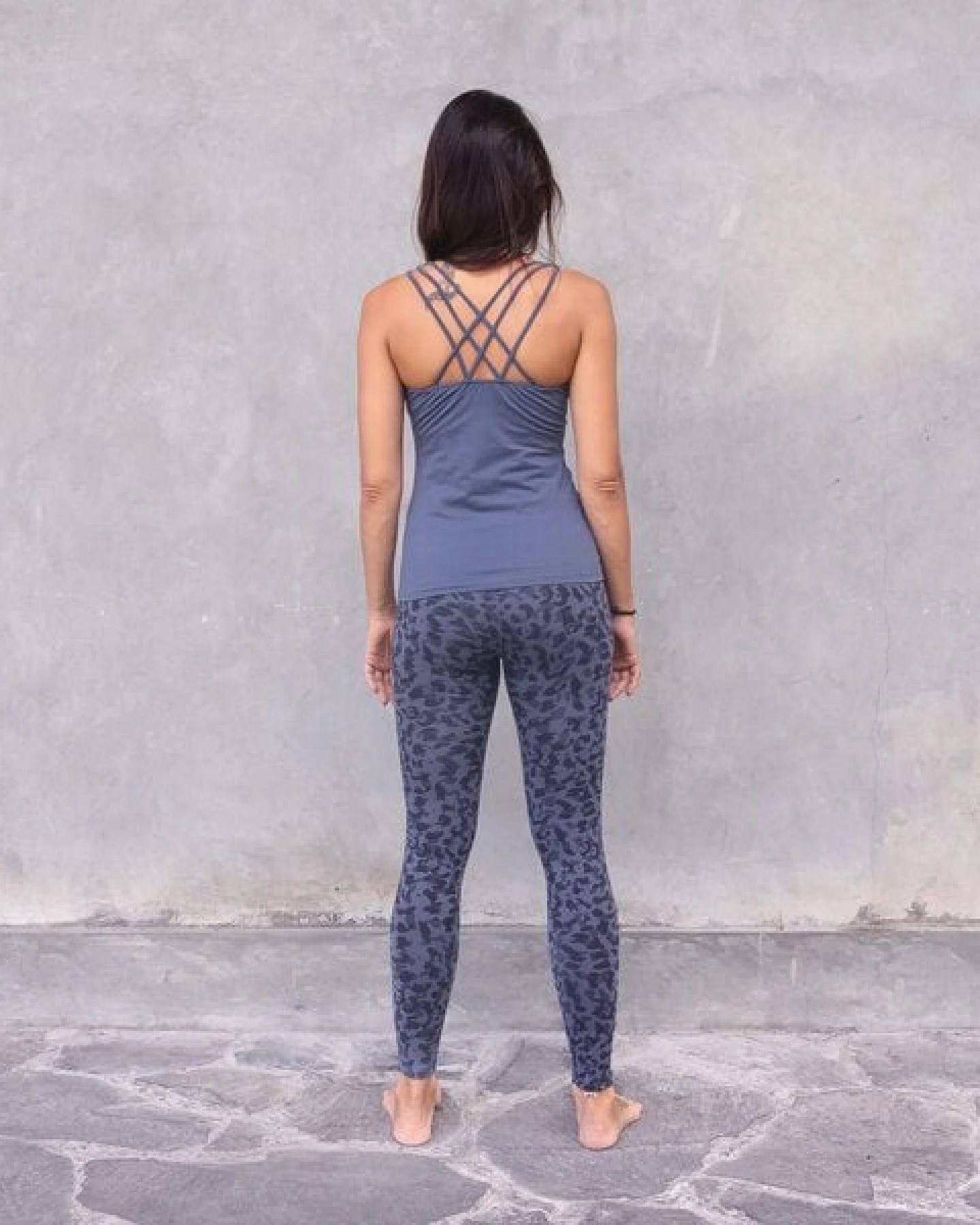 Jaya NOURI UNI - Damen - lockeres Top für Yoga aus Biobaumwolle – Ansicht 2