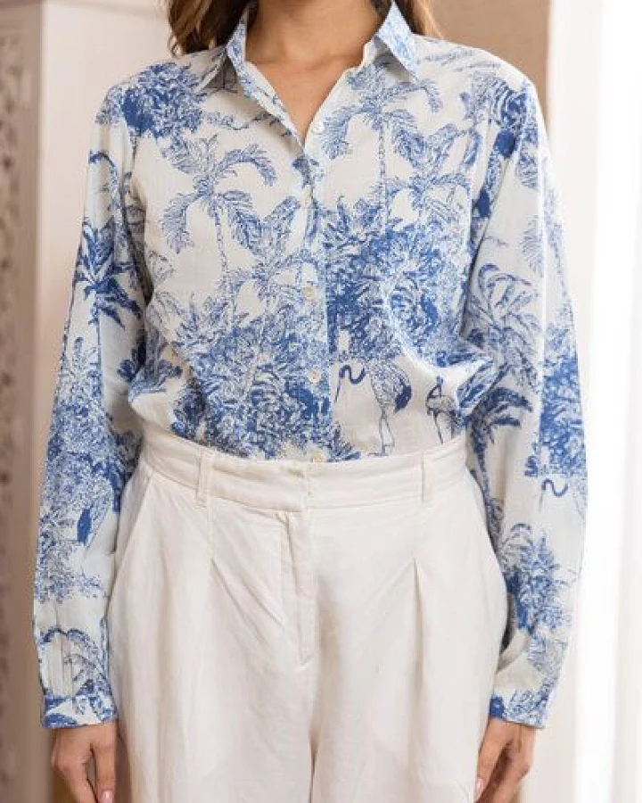 Haus of Namaste Damen Bluse „Bleu Jardin" - handbedruckt aus 100% Bio-Baumwolle mit Vegan Farbe