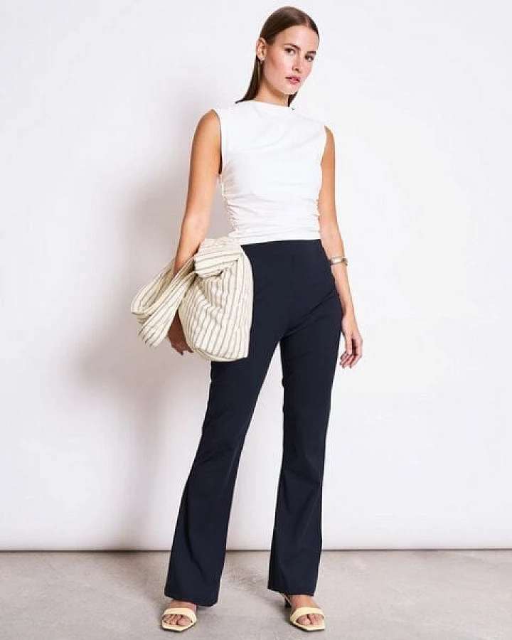 JAN N JUNE Ausgestellte Leggings NORE aus ECONYL®