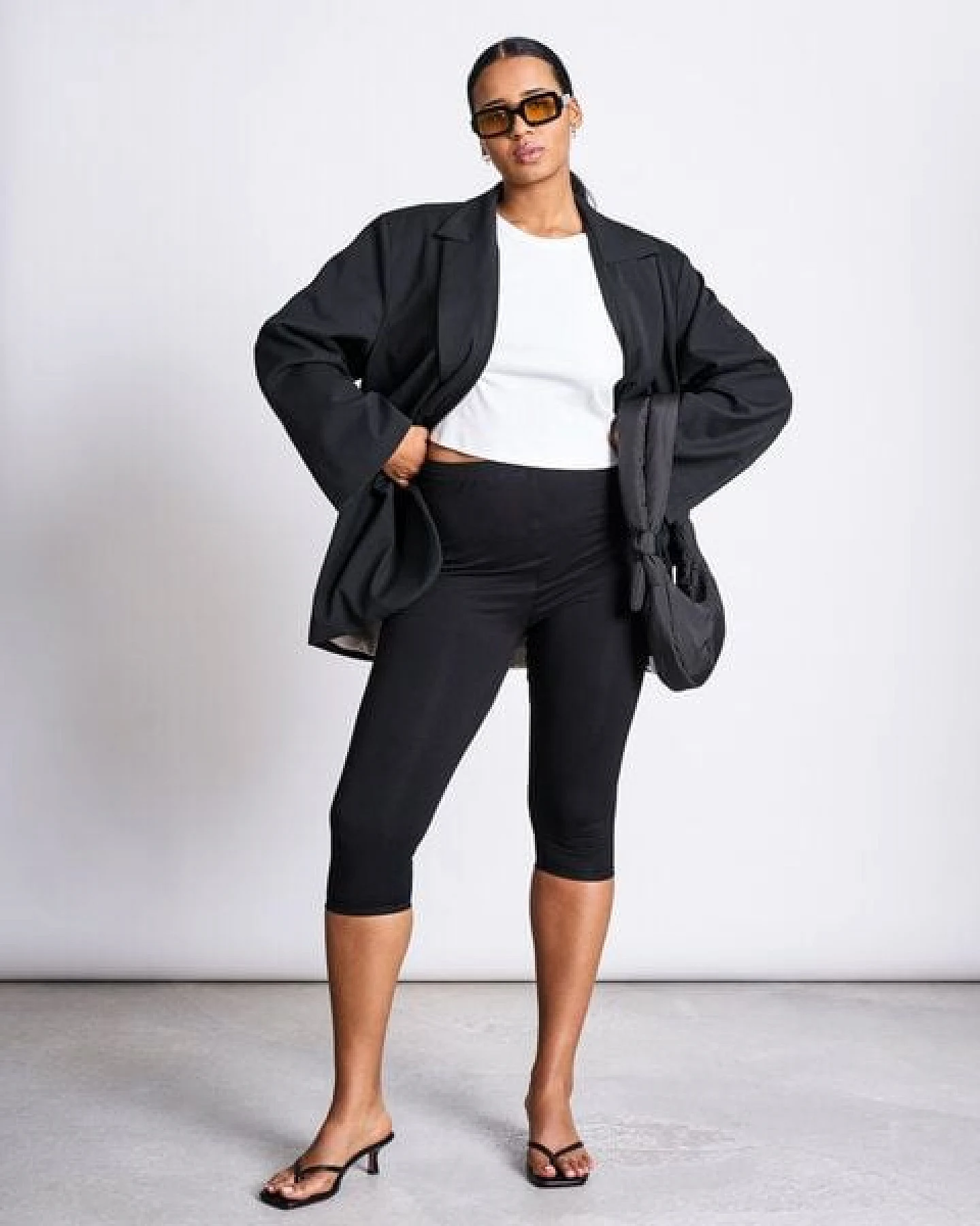 JAN N JUNE Capri Leggings aus Lyocell Mix – Ansicht 4