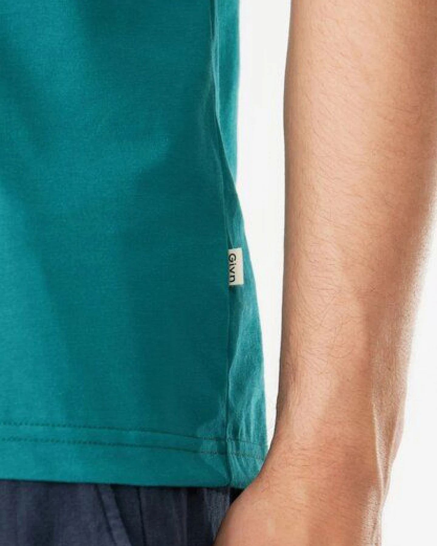 Givn Berlin T-Shirt GBCOLBY aus Bio-Baumwolle – Ansicht 4