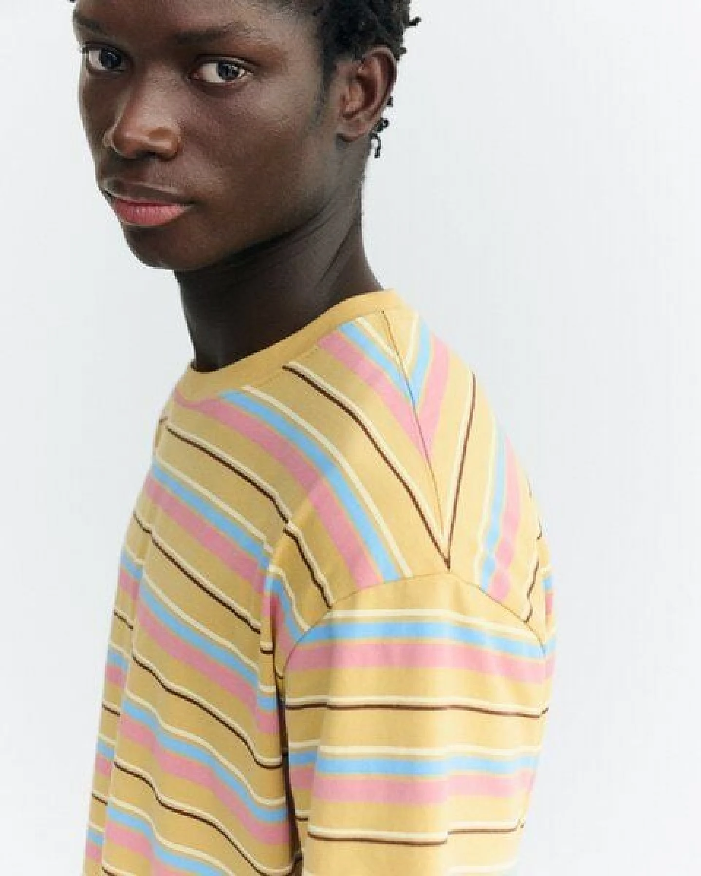 thinking mu Streifen T-Shirt Modell: Aaron – Ansicht 3