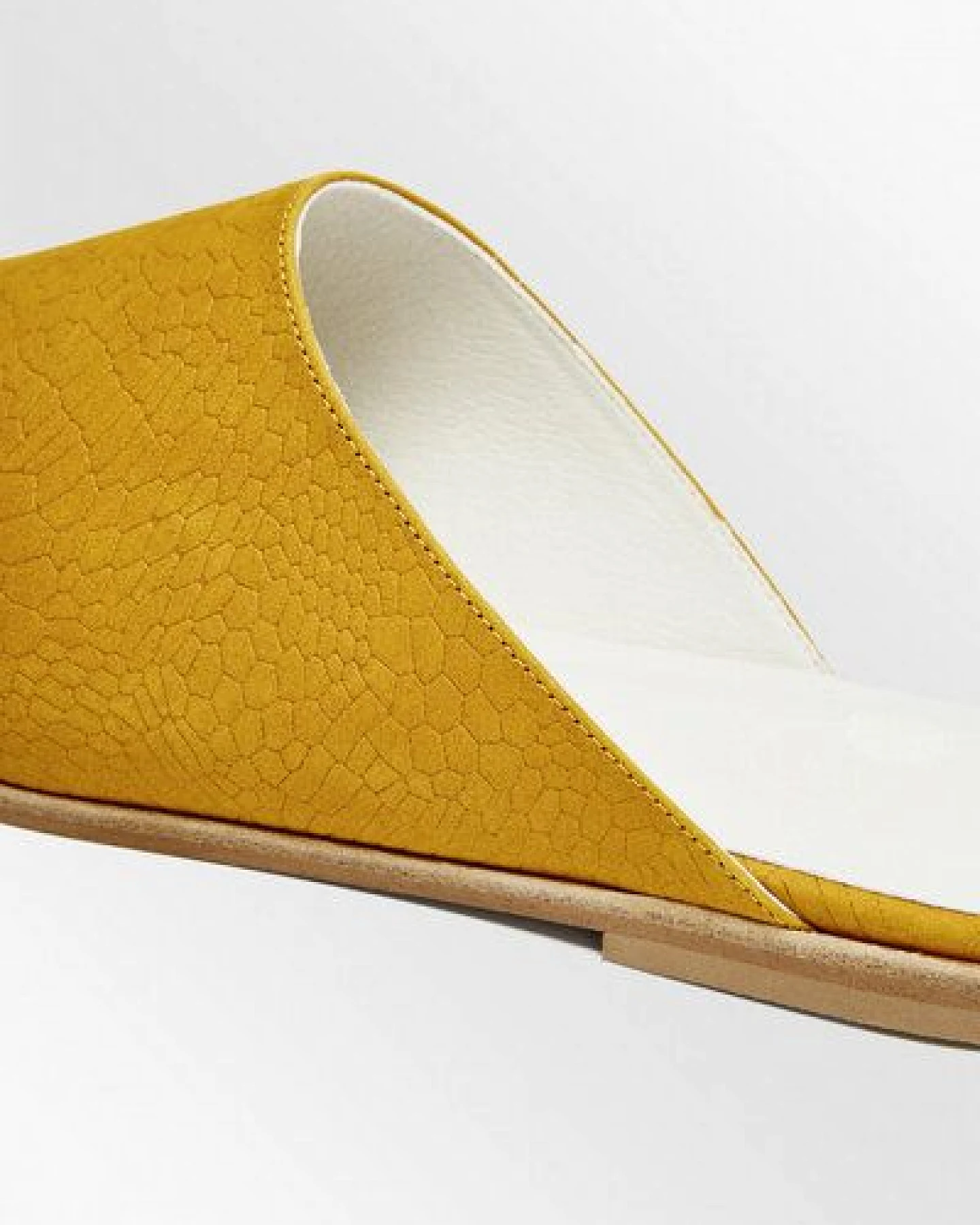 NINE TO FIVE #marti - veganer Slipper, flach und zum Reinschlüpfen – Ansicht 3