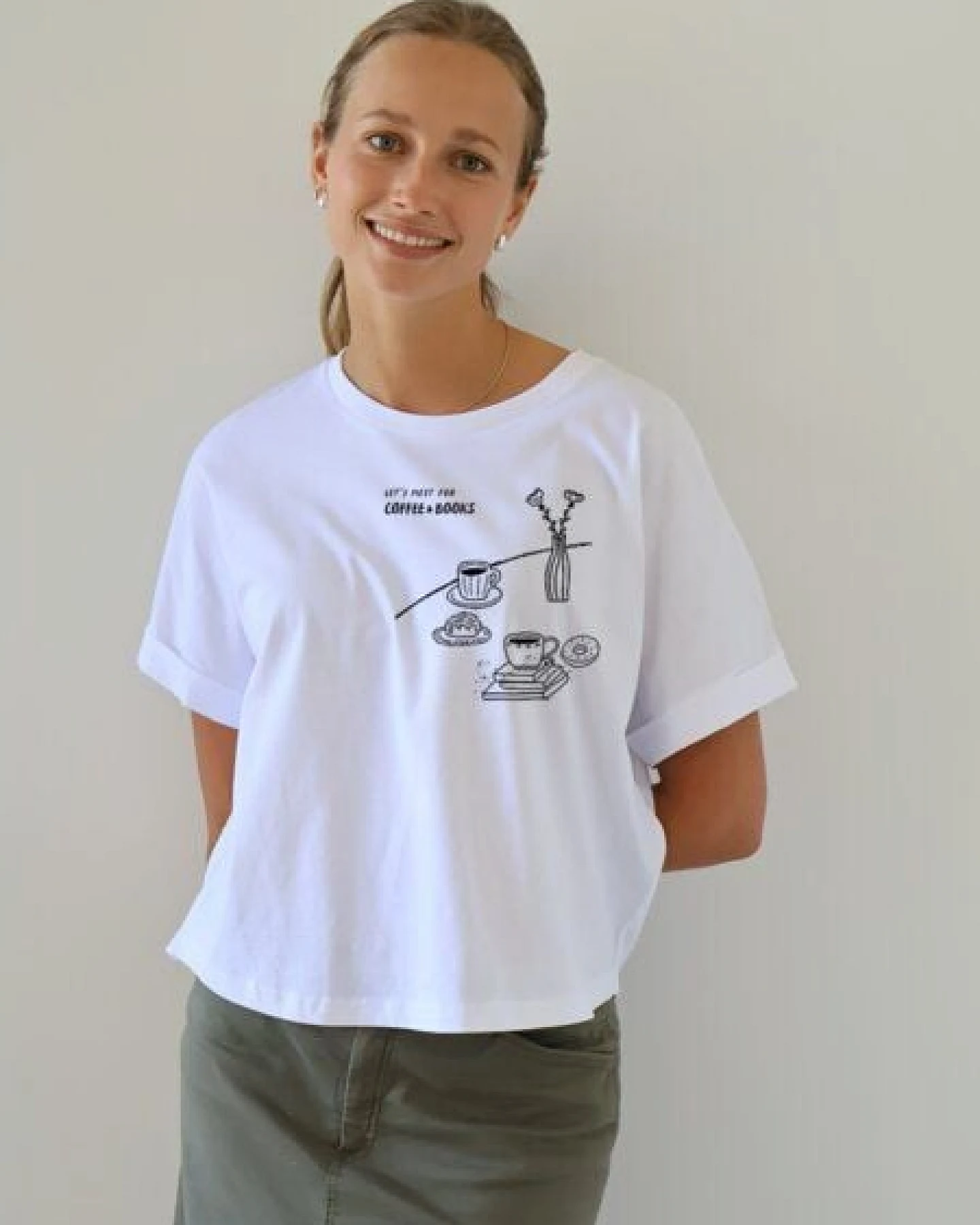 Kultgut Artdesign Biofair - Oversize Shirt /Coffee & Books – Ansicht 2