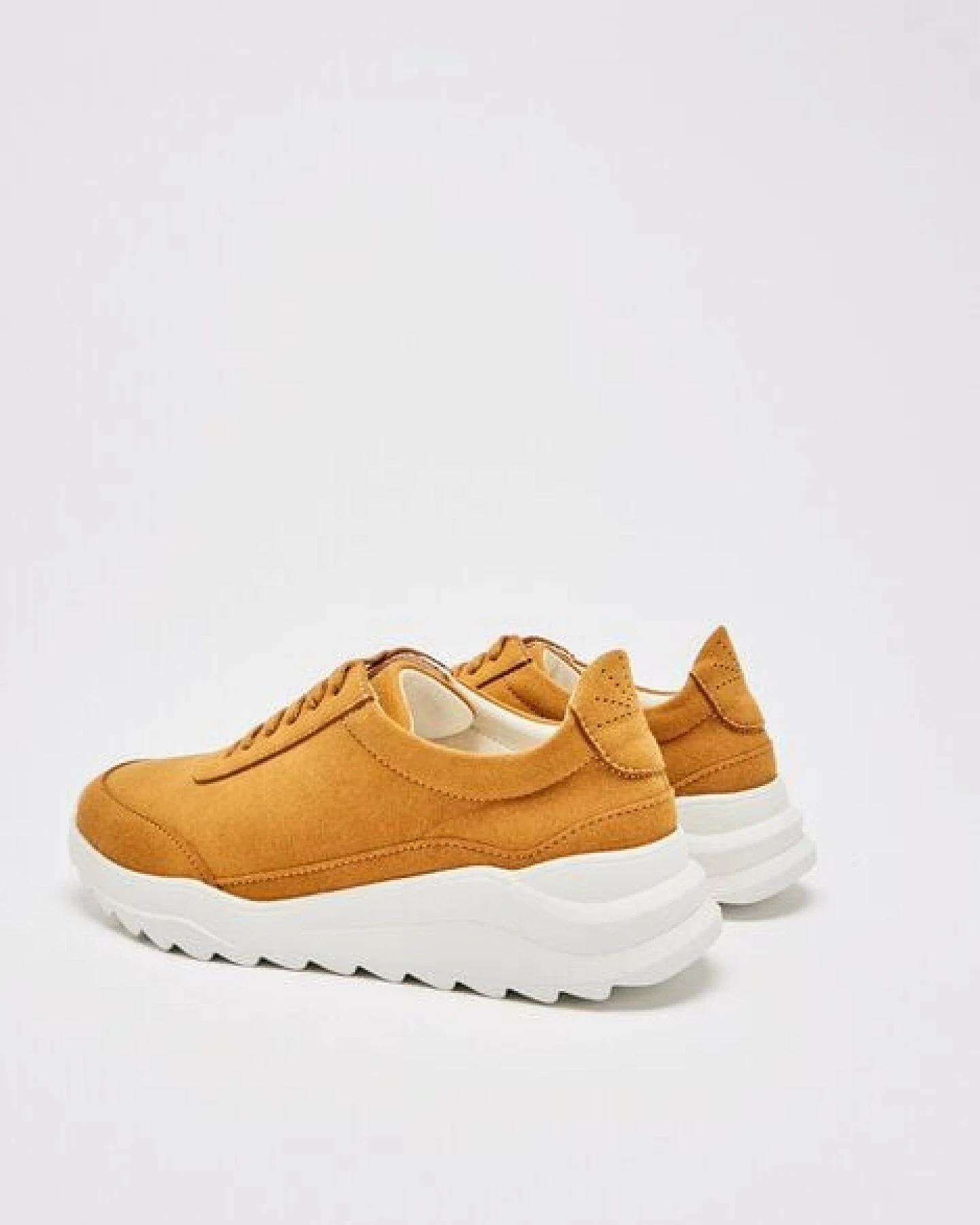 NINE TO FIVE #pedró veganer Sneaker, Herren Runner aus recycelter Mircofaser – Ansicht 3