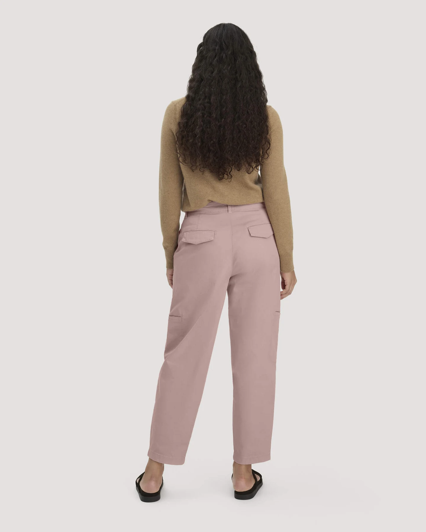 hessnatur Damen Hose Soft Utility Cargo Relaxed aus Bio-Baumwolle - rosa - Größe 44 – Ansicht 2