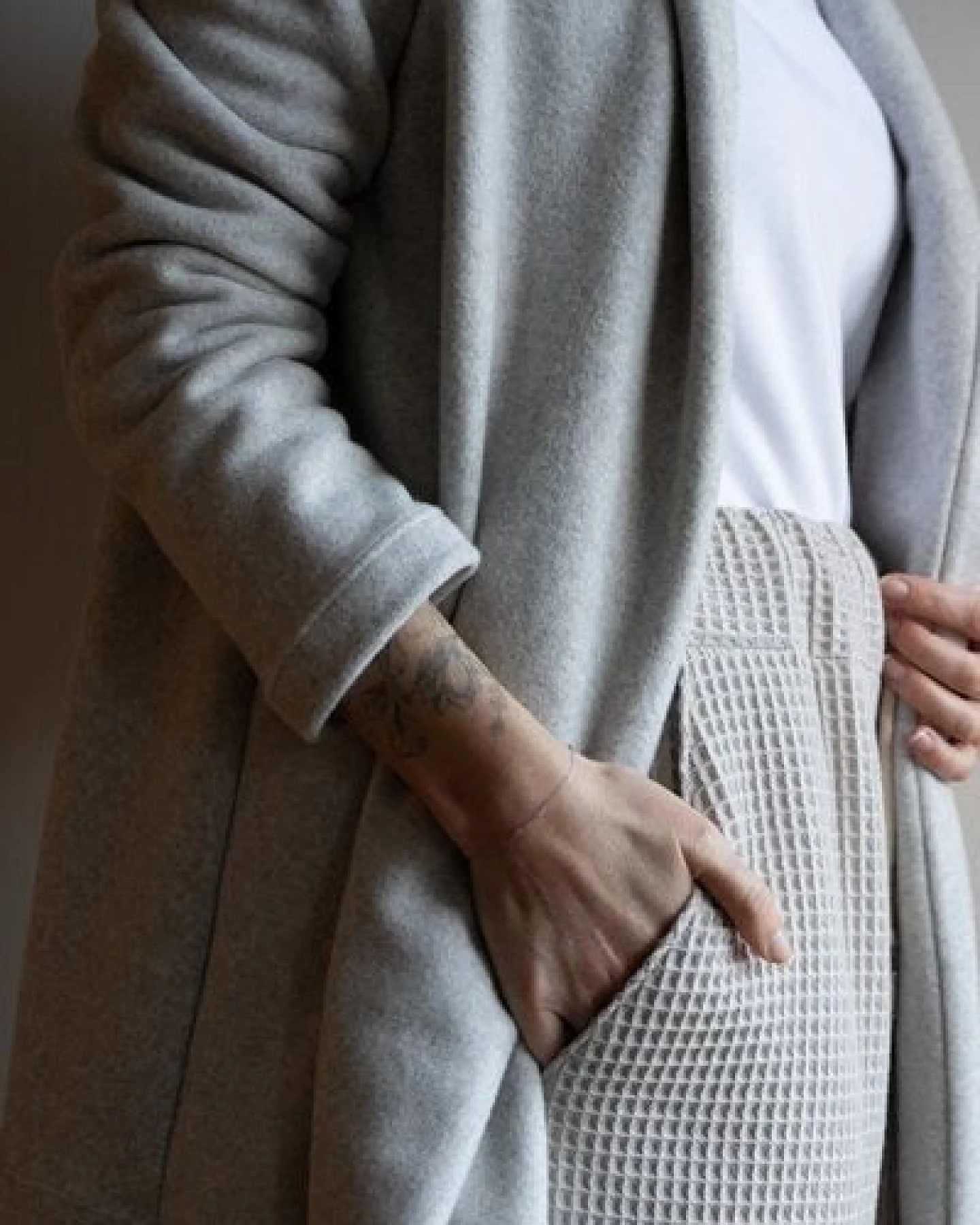 Ecostories Cardigan Kuschelwerk aus 100% Biobaumwollfleece – Ansicht 3