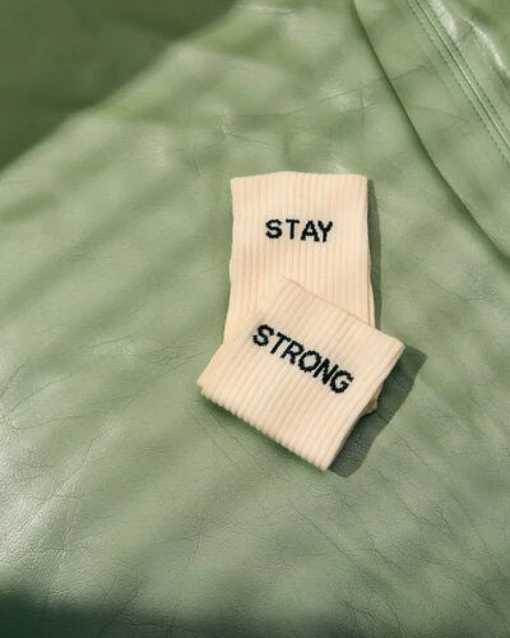 Jutelaune Stay Strong Socken
