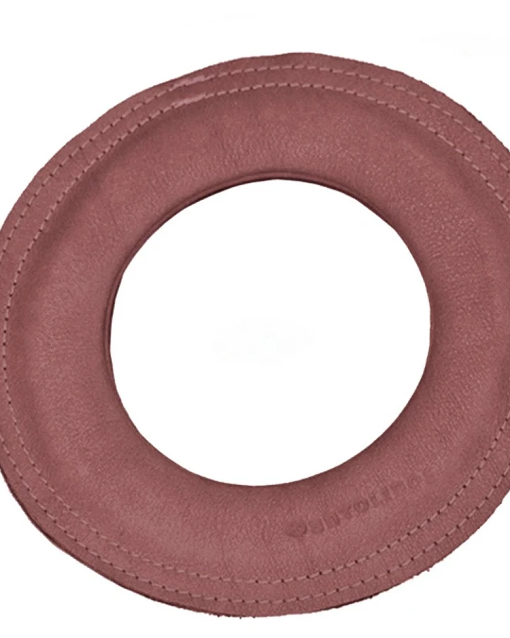 Frisbee Wurfring "Loop" aus pflanzlich gegerbtem Leder roseberry Gr. M (17cm Durchmesser)