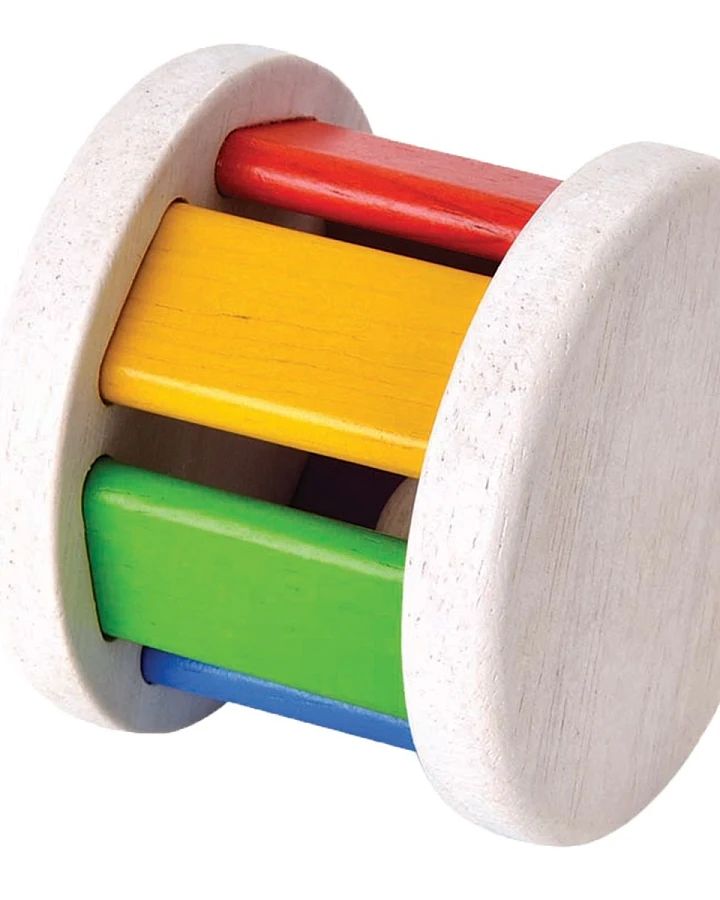 PlanToys Krabbelspielzeug "Walze" aus Kautschukholz Maße 6,5 x 6,5 x 6,5 cm