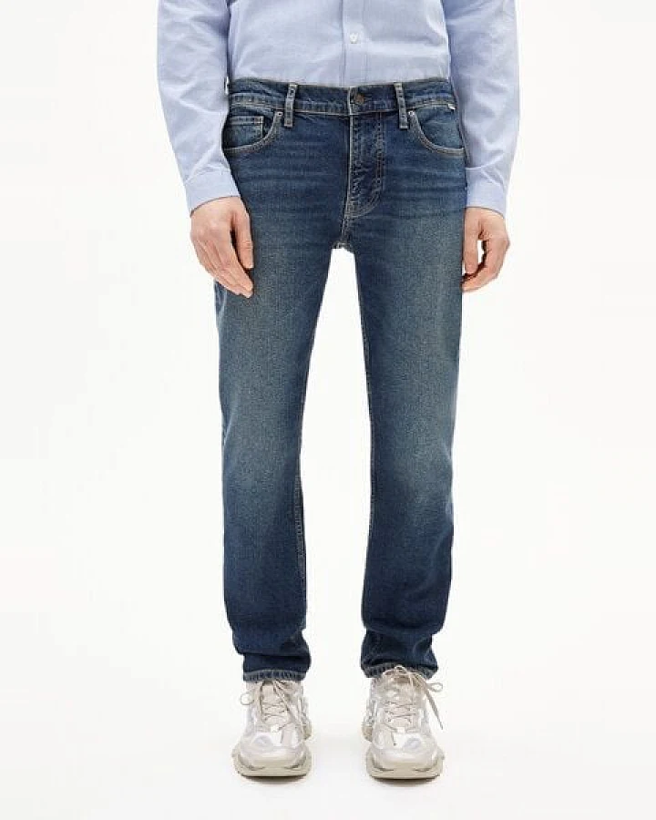 ARMEDANGELS IAAN Herren Slim Jeans recycelter Baumwoll Mix Comfort Stretch
