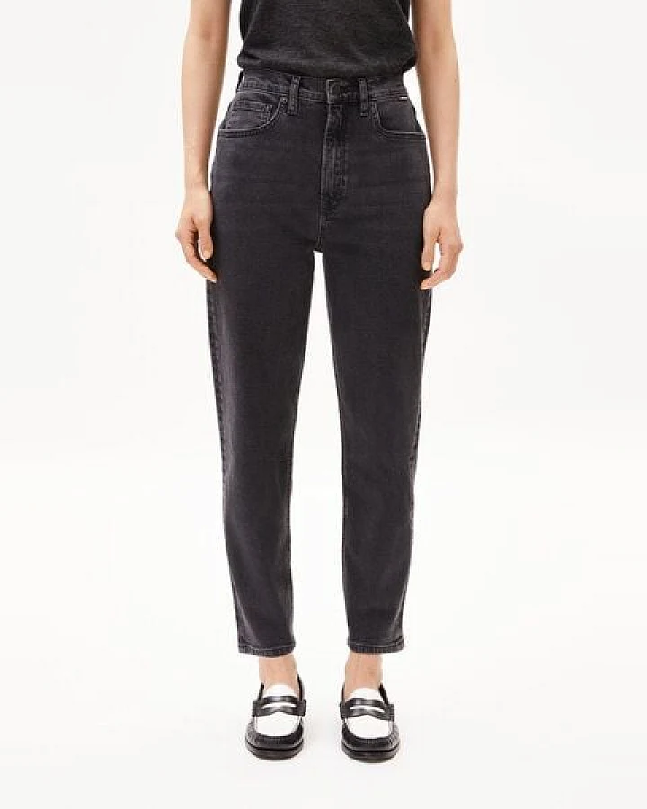 ARMEDANGELS MAIRAA Damen Mom Jeans recycelter Baumwoll Mix Comfort Stretch
