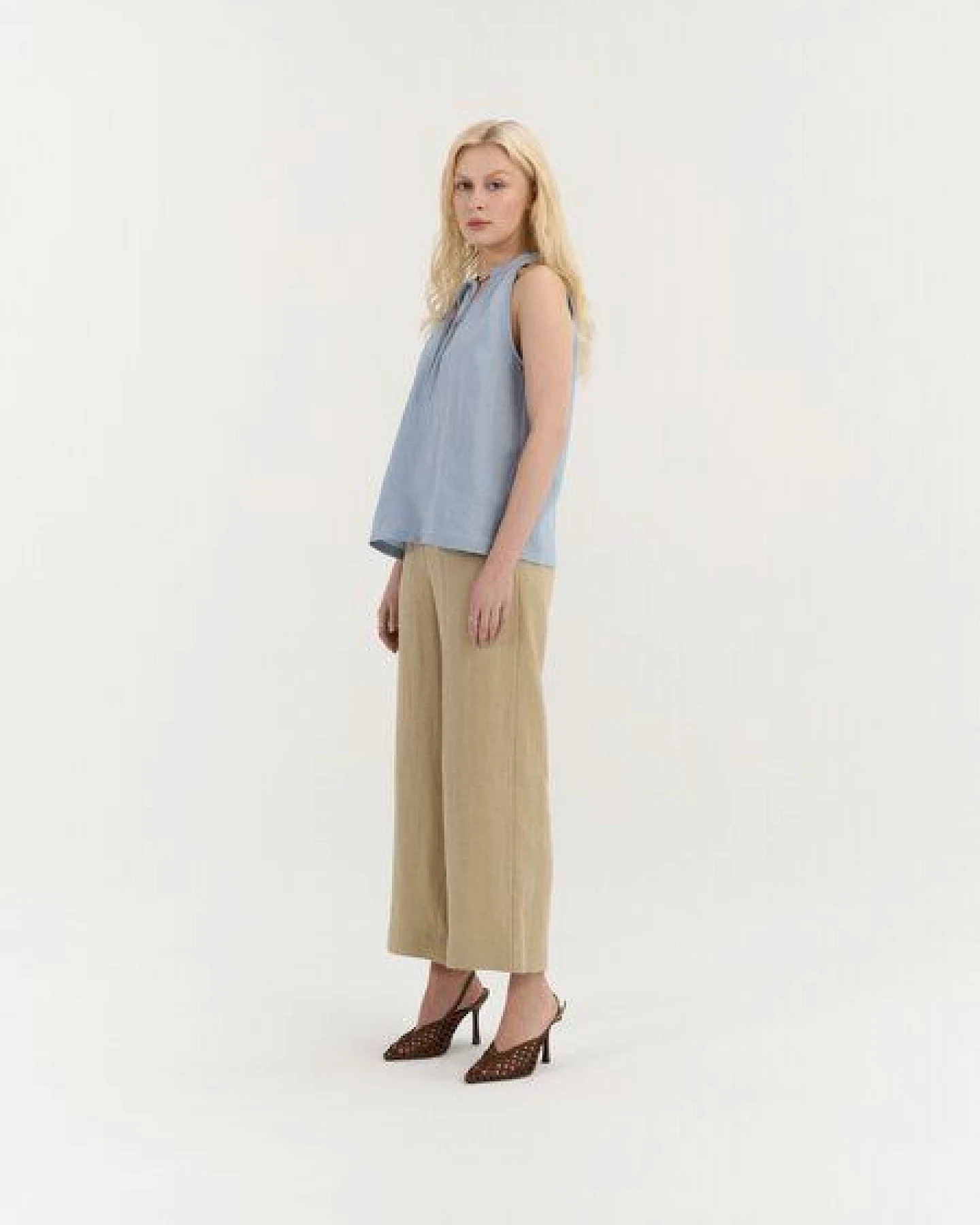AmourLinen Leinen-Top mit Schleifenausschnitt AMORA – Ansicht 3