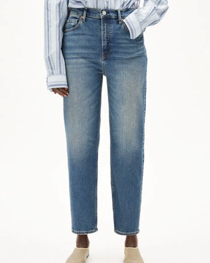 ARMEDANGELS MAIRAA Damen Mom Jeans recycelter Baumwoll Mix Comfort Stretch