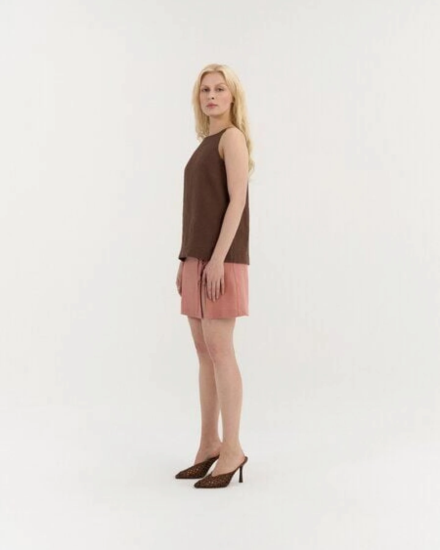 AmourLinen Leinen-Bluse DARIA mit Neckholder – Ansicht 3