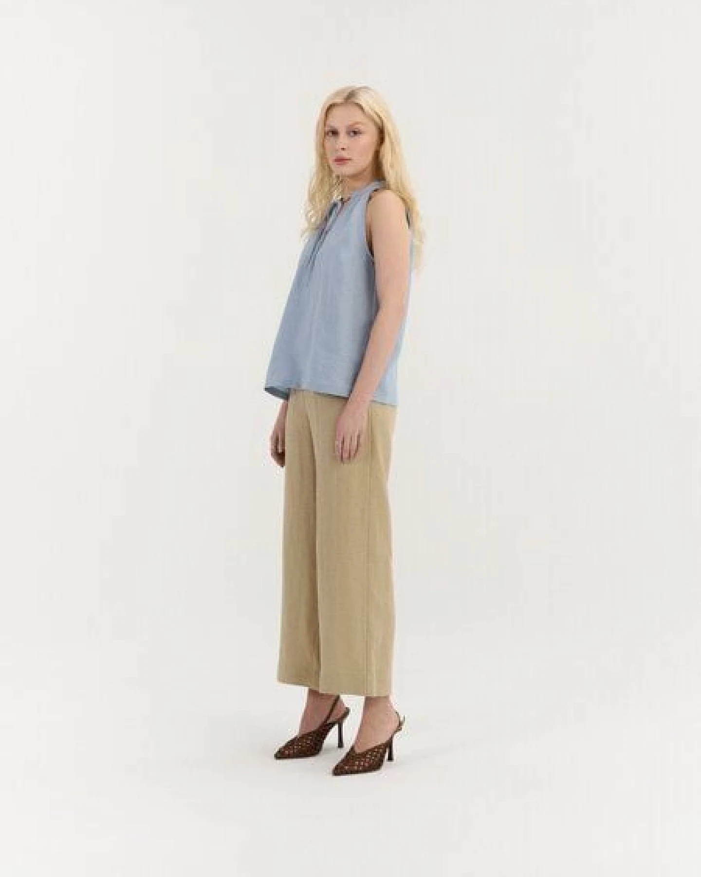 AmourLinen Leinen-Top mit Schleifenausschnitt AMORA – Ansicht 3