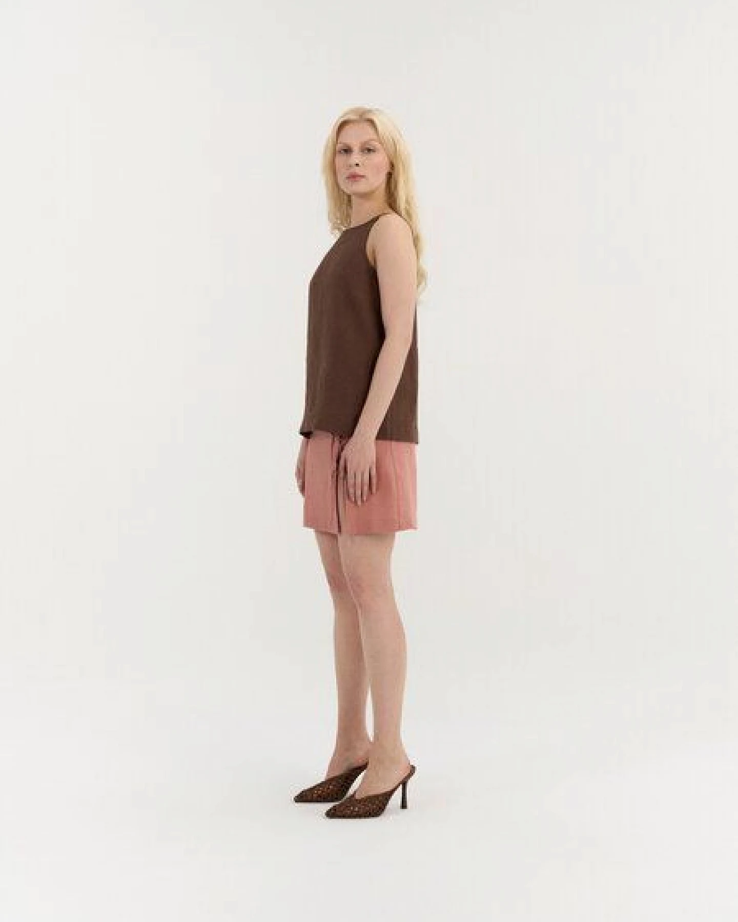 AmourLinen Leinen-Bluse DARIA mit Neckholder – Ansicht 3