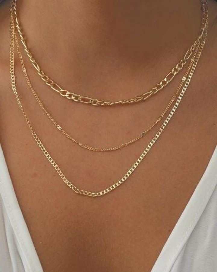noca Dreifach-Kette in Gold – Layering leicht gemacht