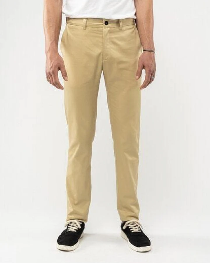 Chinohose mit normaler Passform POOJA