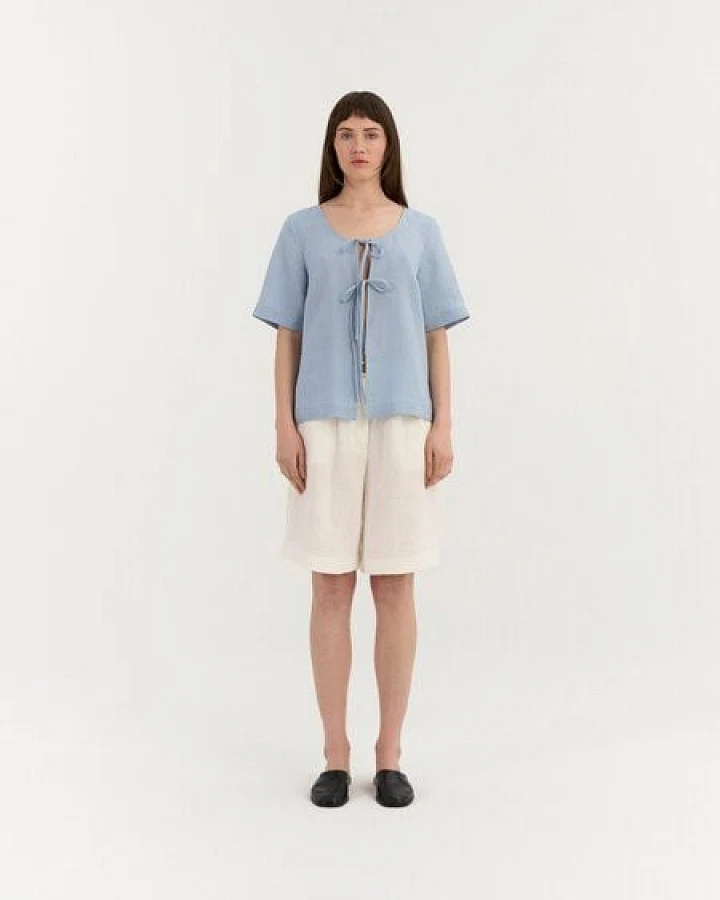 Blau