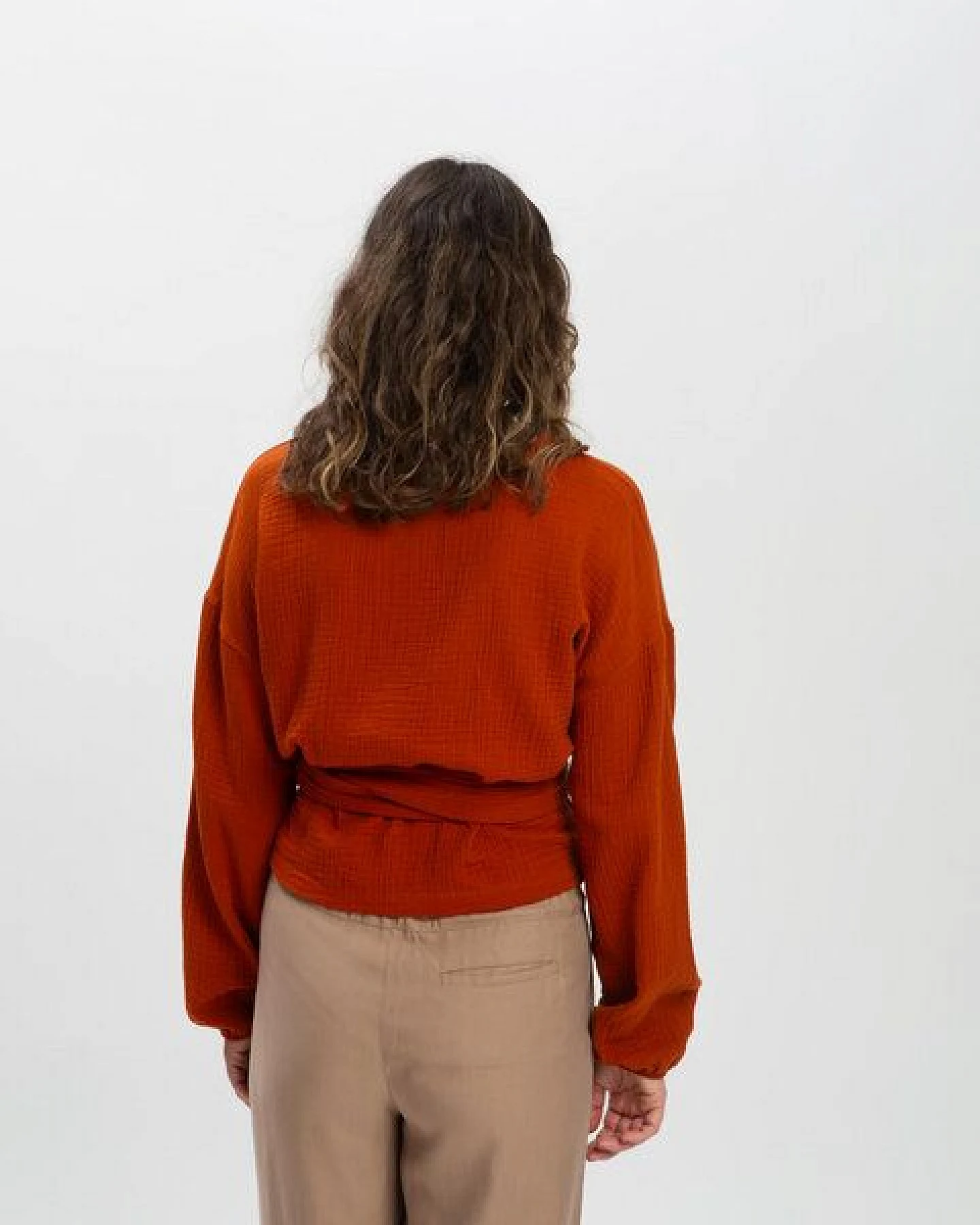 Matona Wickelbluse aus Musseln für Frauen / Muslin Wrap Blouse – Ansicht 2