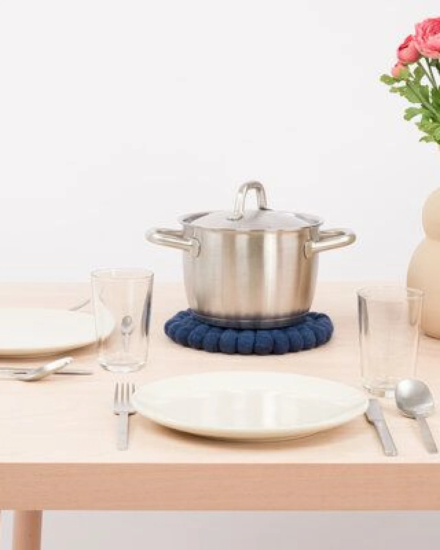 myfelt Filzkugel Topfuntersetzer (⌀ 20 cm) – Ansicht 3