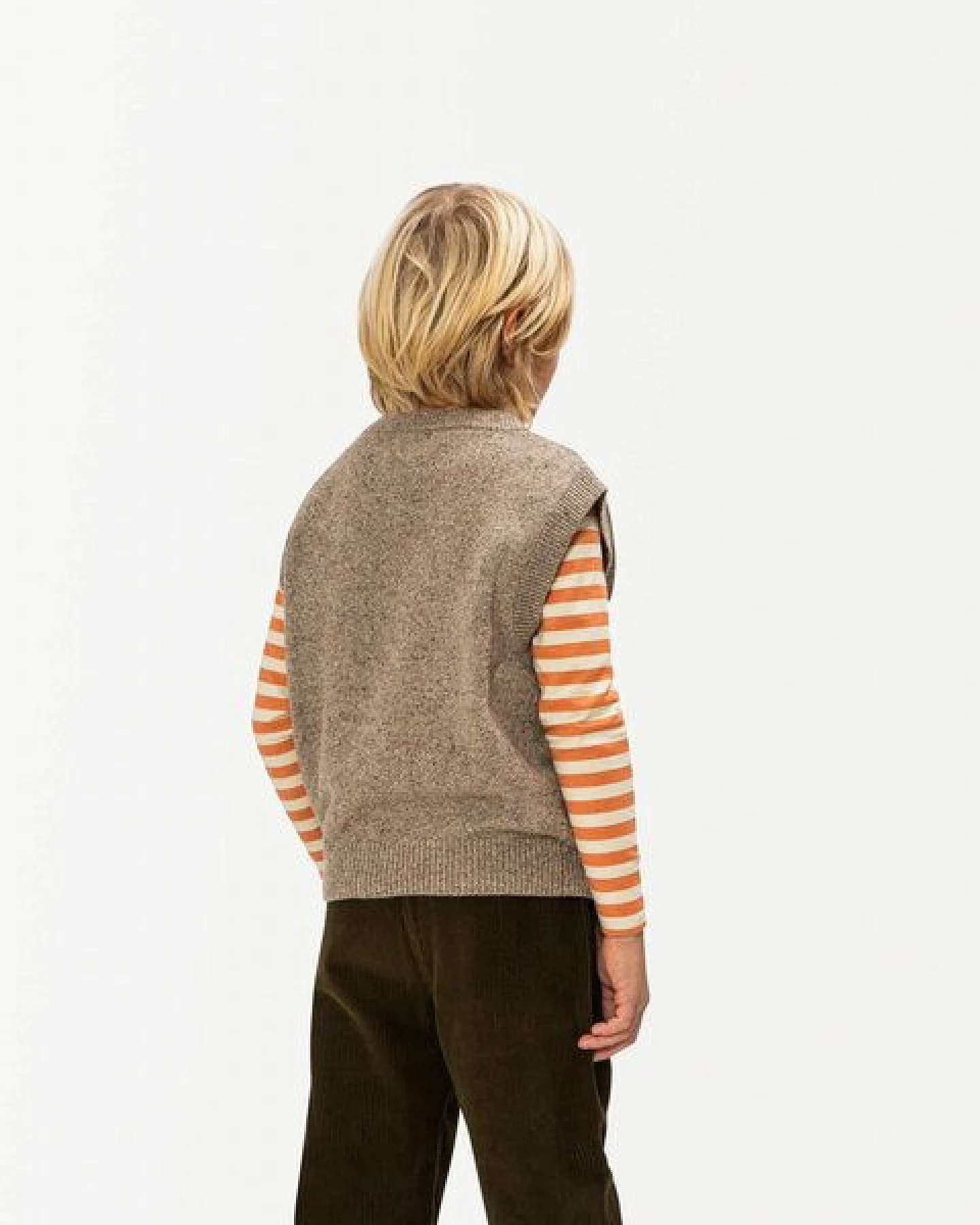 Matona Trendiger Pullunder für Kinder aus weicher Wollmischung mit Sprenkeleffekt / Knit Vest – Ansicht 2
