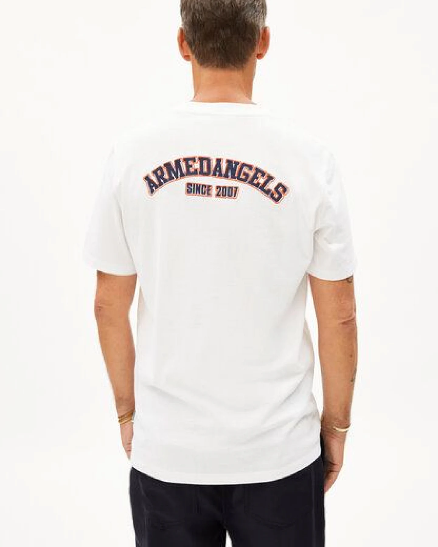 MAARKOS ARMEDANGELS Herren Heavyweight T-Shirt aus recyceltem Baumwoll Mix – Ansicht 2