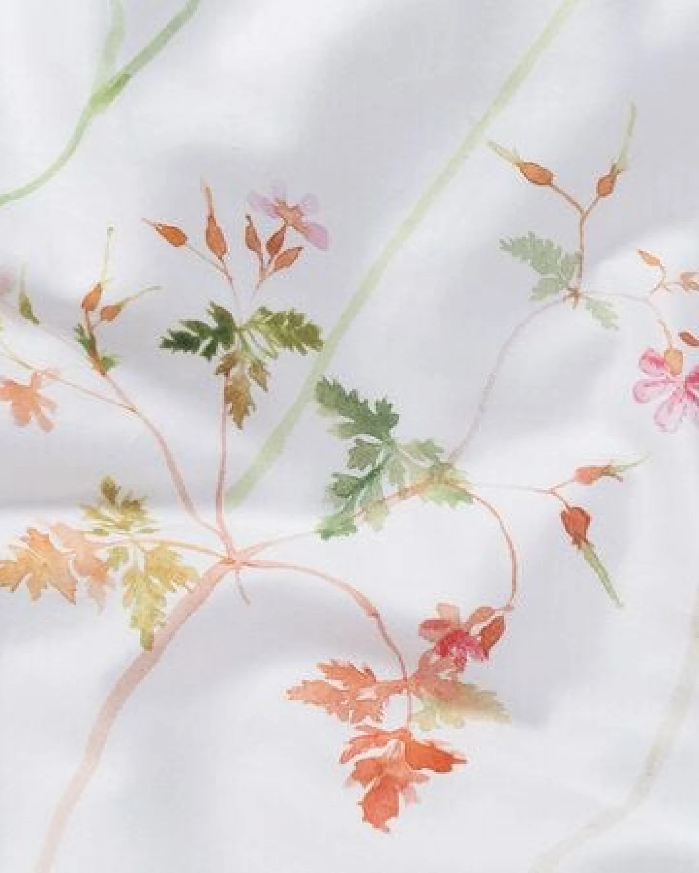 Kissenbezug Yumeko Flower aus Baumwollsatin – Ansicht 4